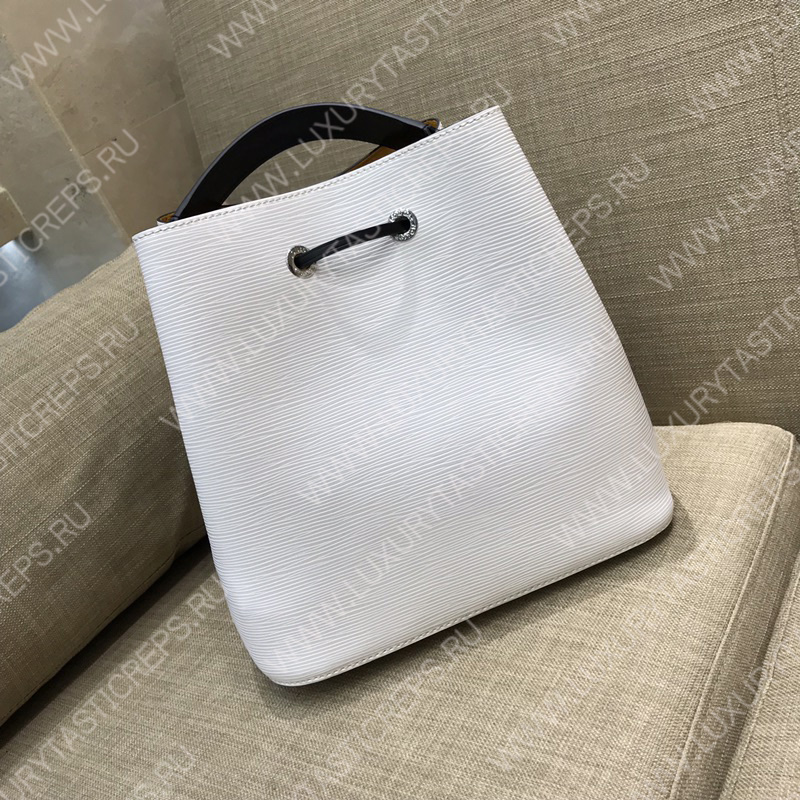 l**is V*t*n nÉonoÉ mm white m54367