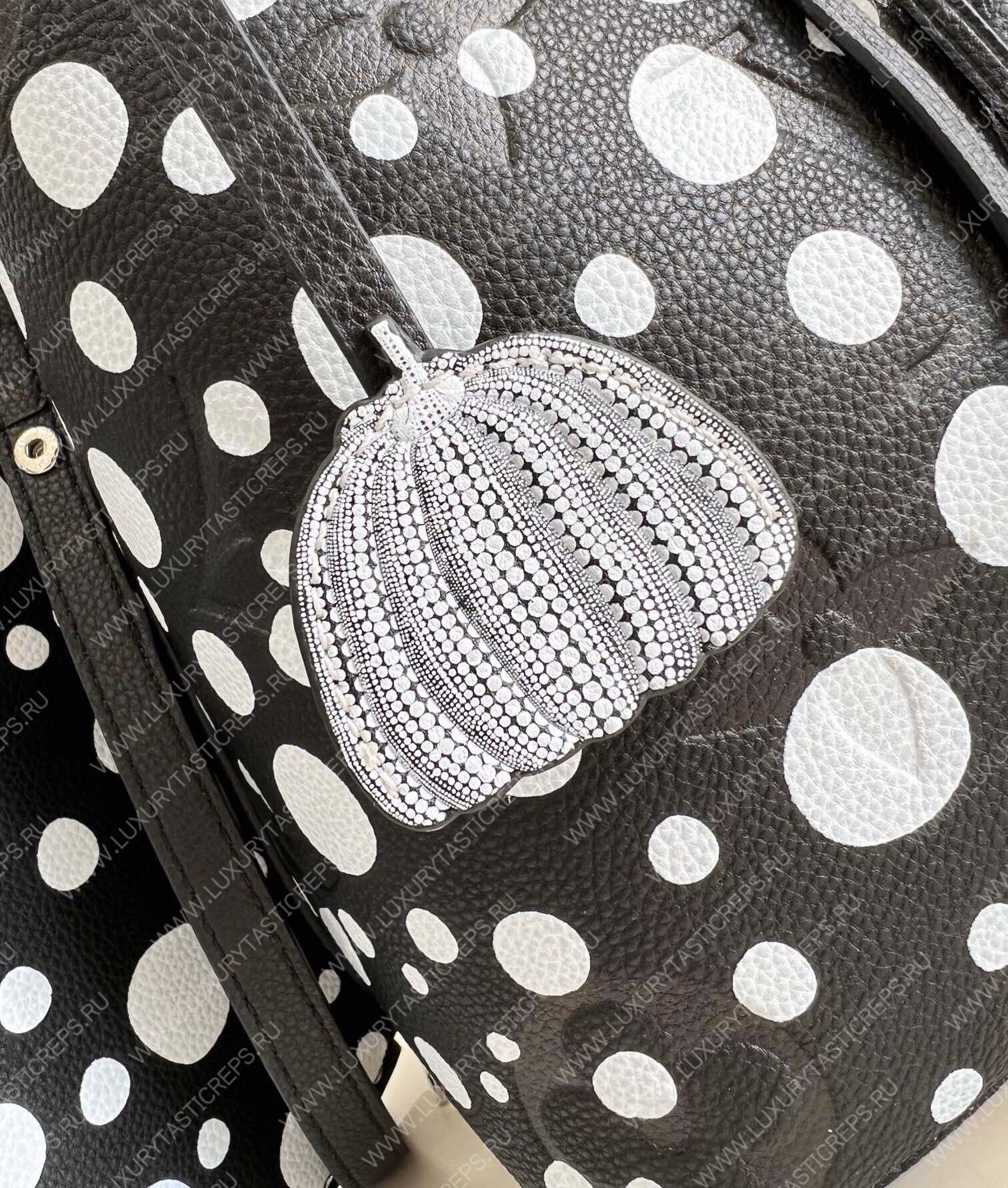 l**is V*t*n lv x yk nÉonoÉ mm black/white m21753