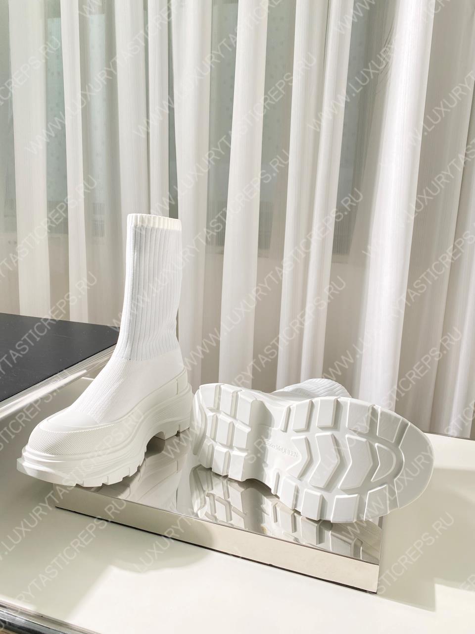 ALEXANDER MCQUEEN KNIT TREAD SLICK BOOT WHITE 705671W4TV19787