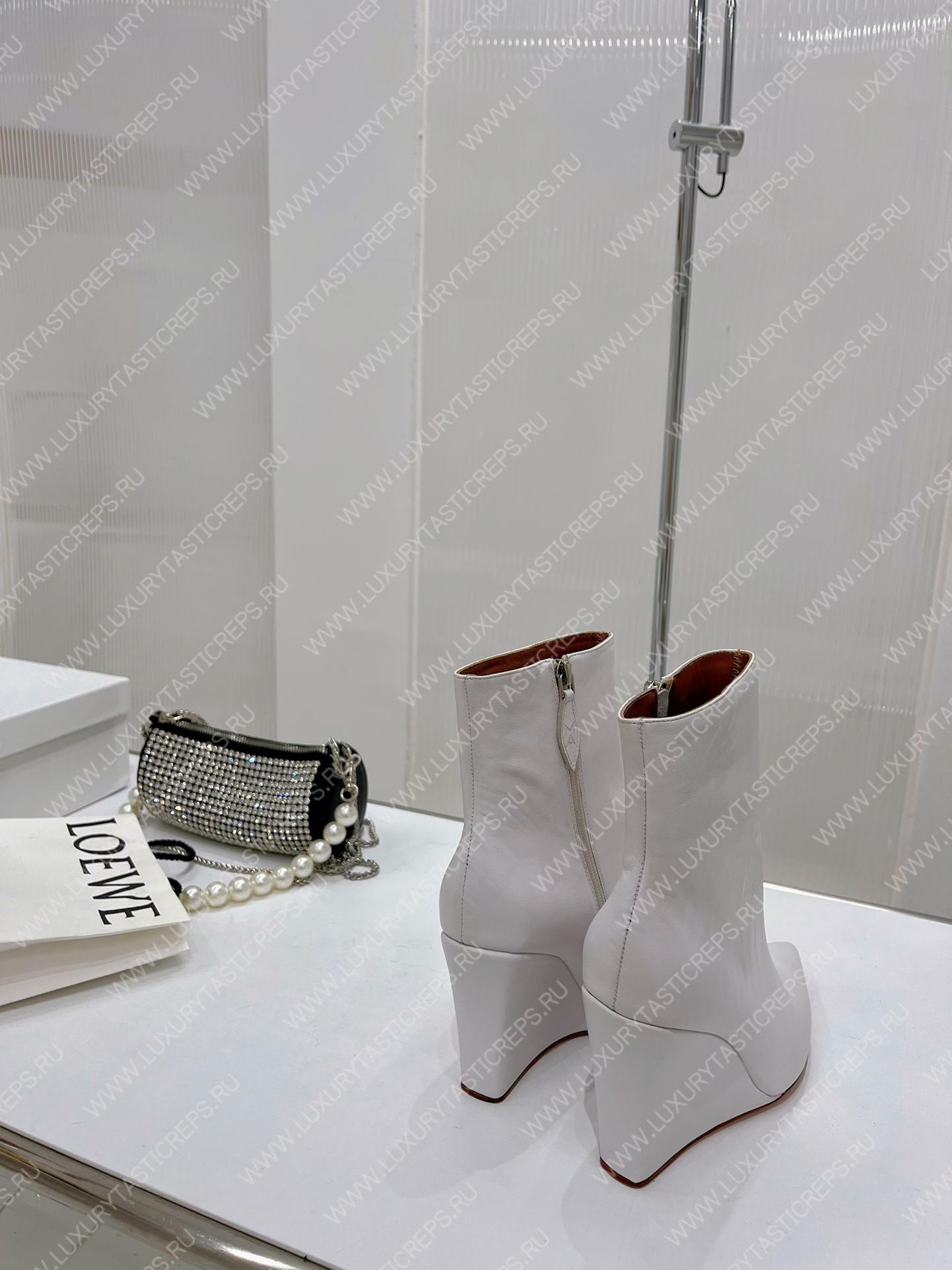 AMINA MUADDI PERNILLE BOOTIE WHITE AM60003