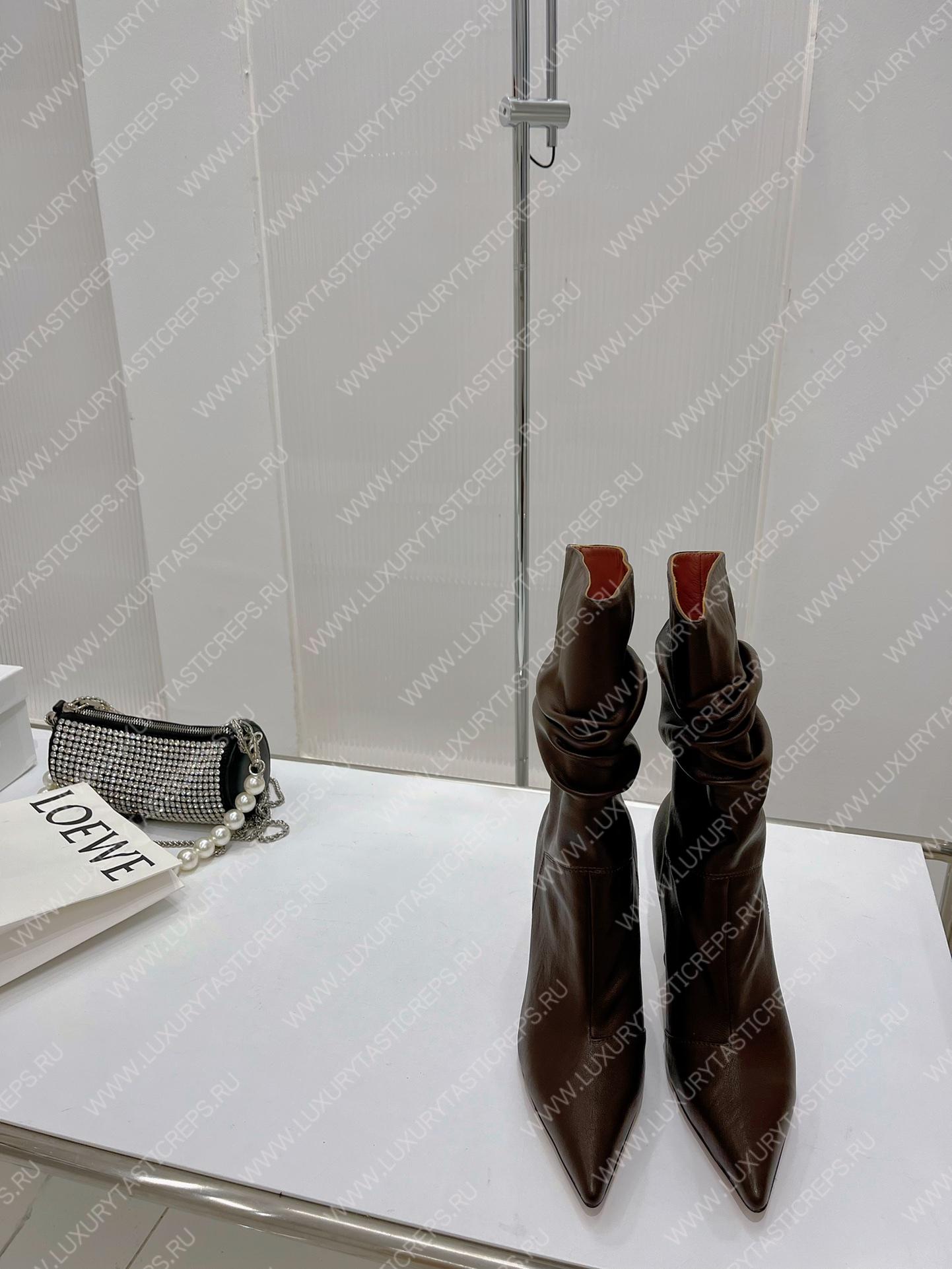 AMINA MUADDI JAHLEEL BOOTIE BROWN AM60004