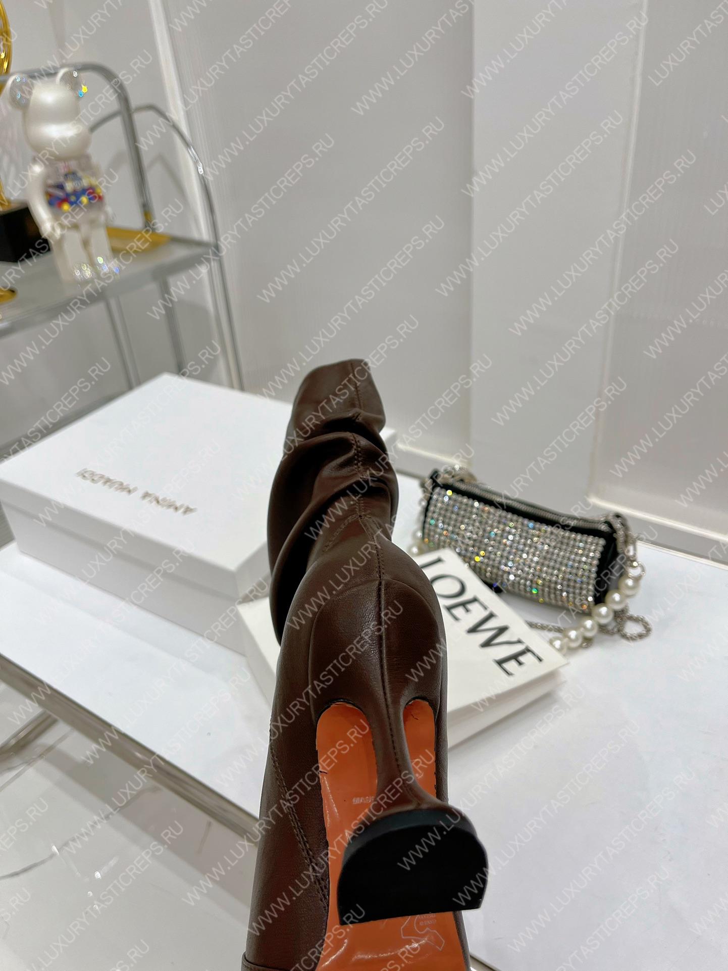 AMINA MUADDI JAHLEEL BOOTIE BROWN AM60004