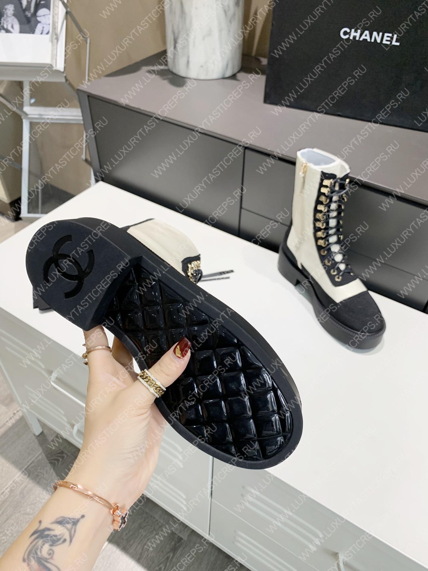 Ch*el lace-up boots black & white g38086