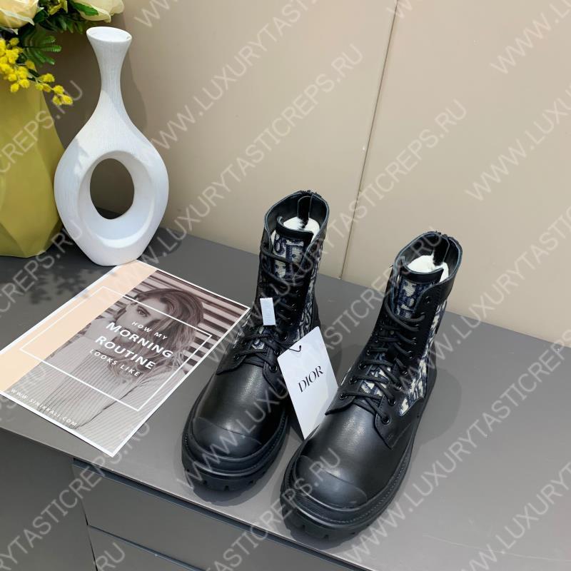 D*or explorer ankle boot beige & black 3bo257zkd