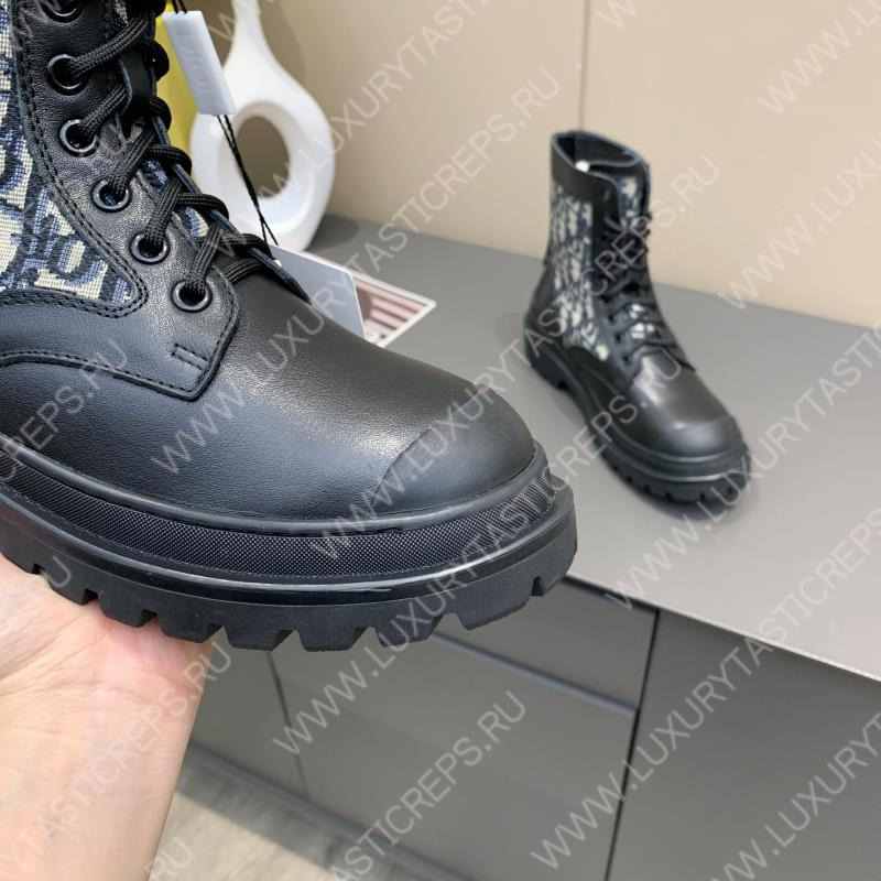 D*or explorer ankle boot beige & black 3bo257zkd