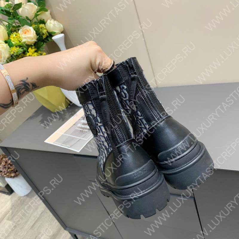 D*or explorer ankle boot beige & black 3bo257zkd