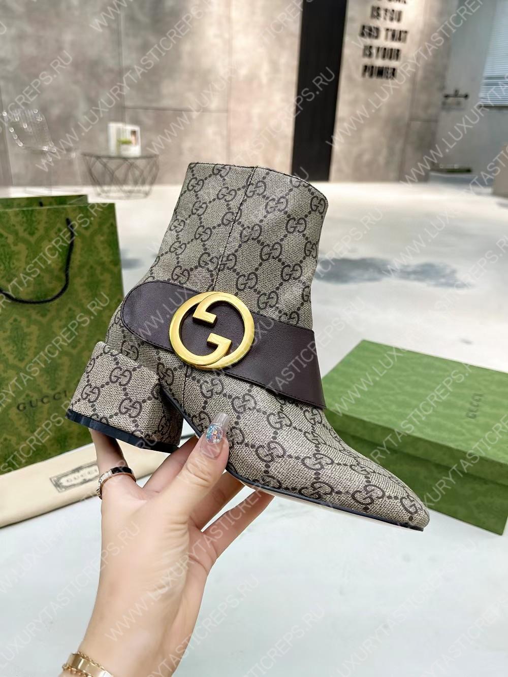 G*u*i ankle boot beige 701706