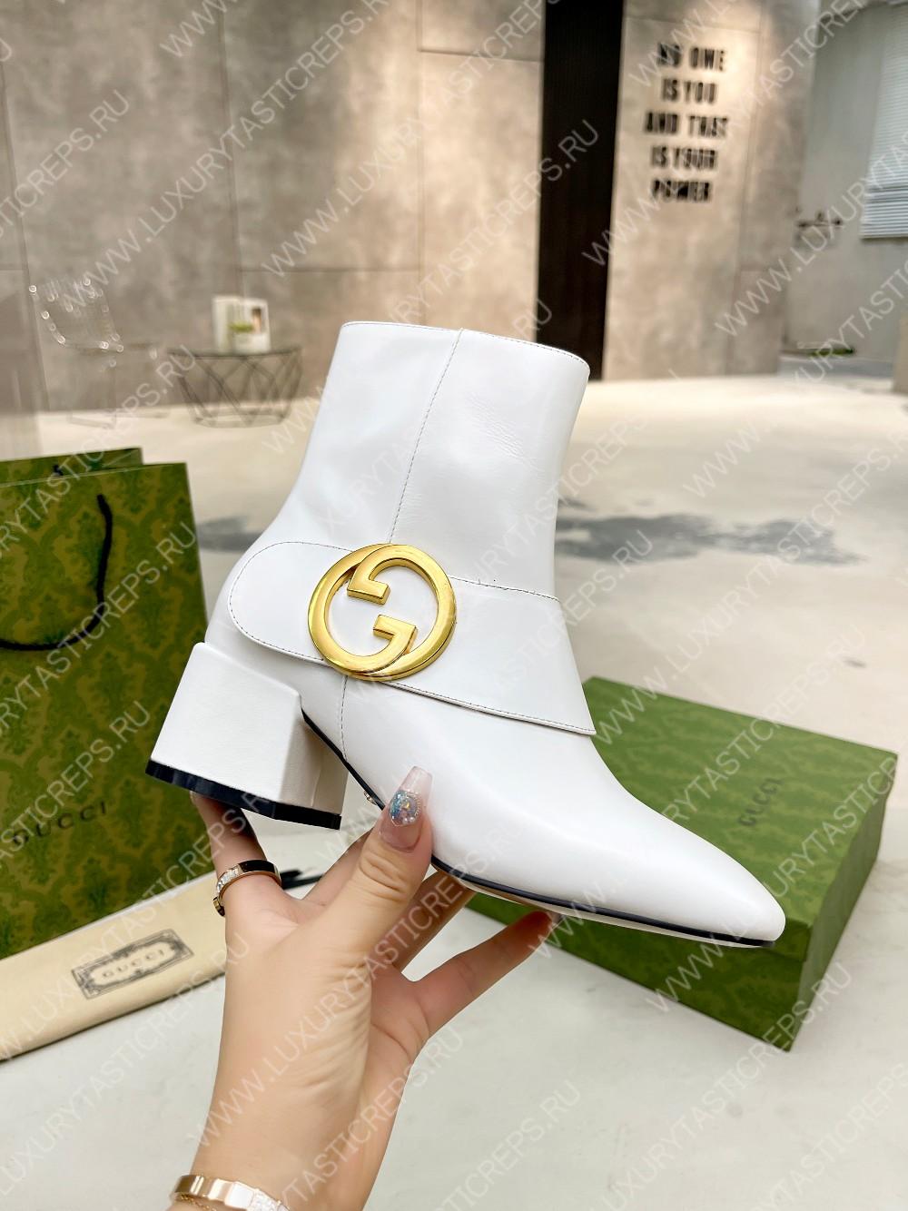 G*u*i blondie ankle boot white 700016