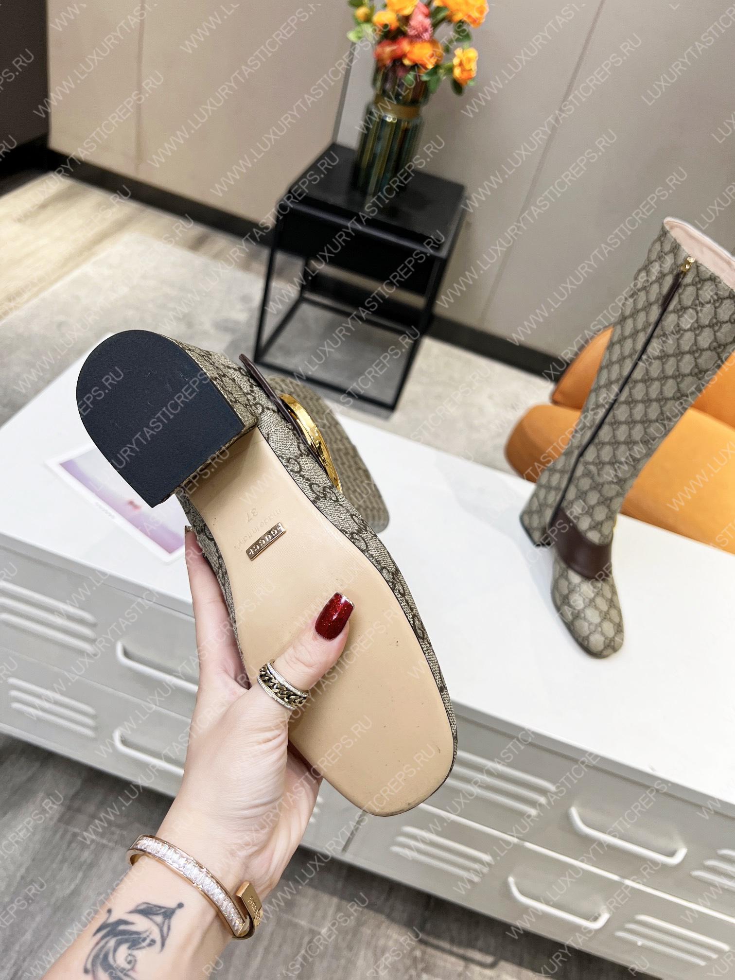 G*u*i women blondie boot beige 678278