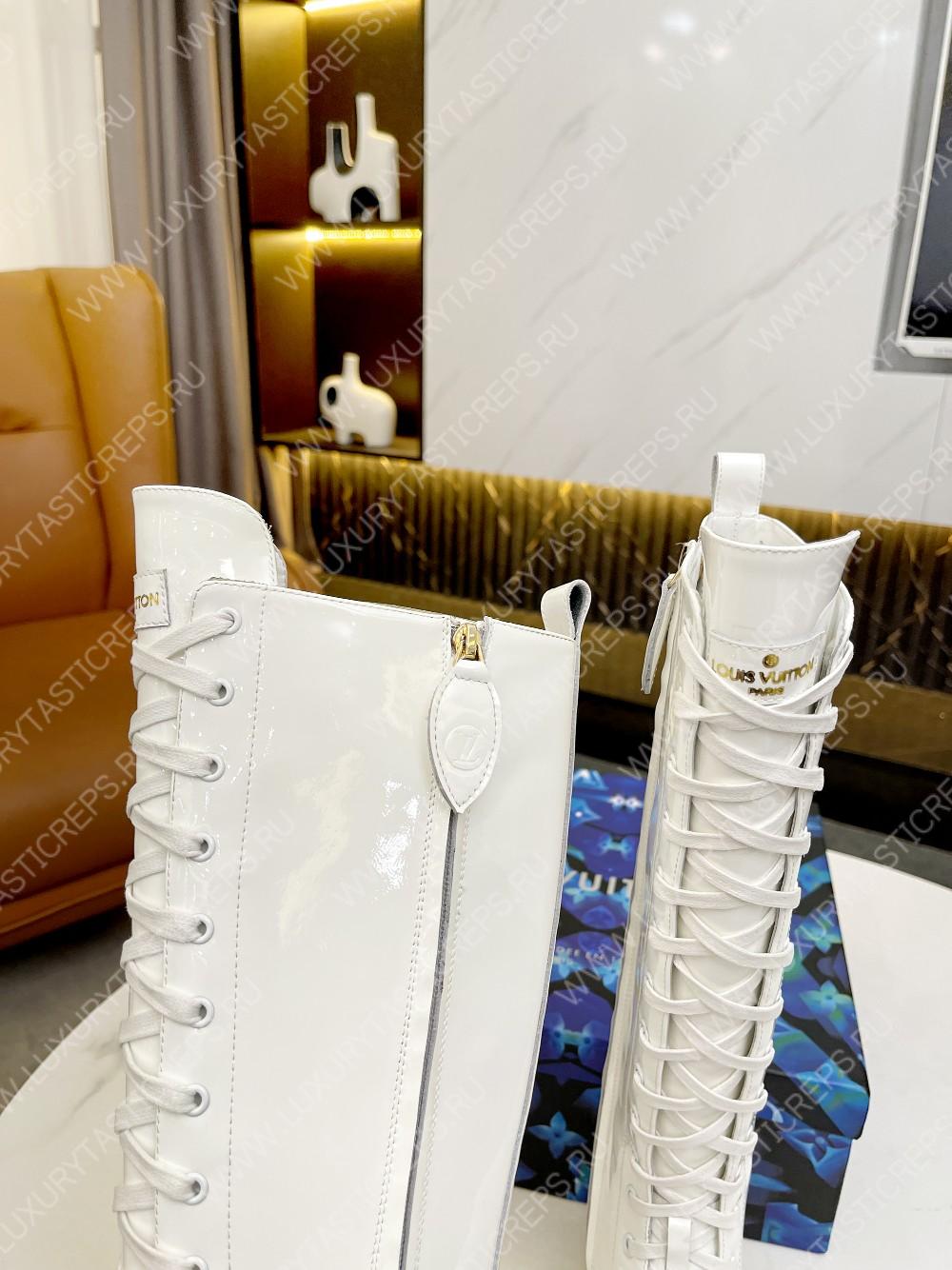 l**is V*t*n territory flat high ranger white 1aac6t