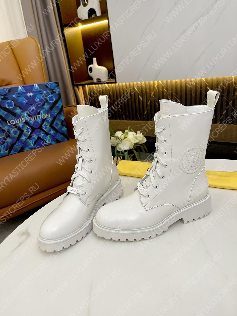 l**is V*t*n territory flat high ranger white 1aabca