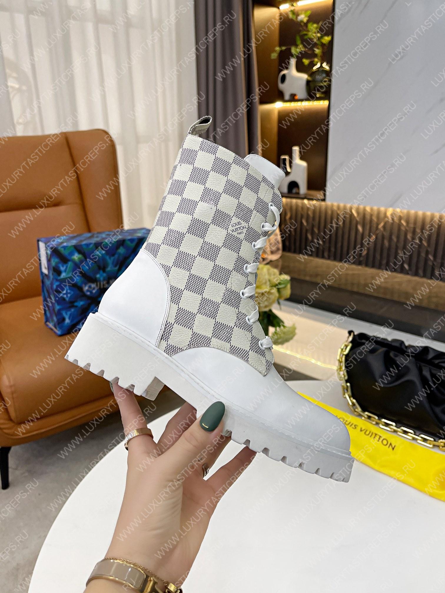 l**is V*t*n ranger ankle boots white 1a9fdj