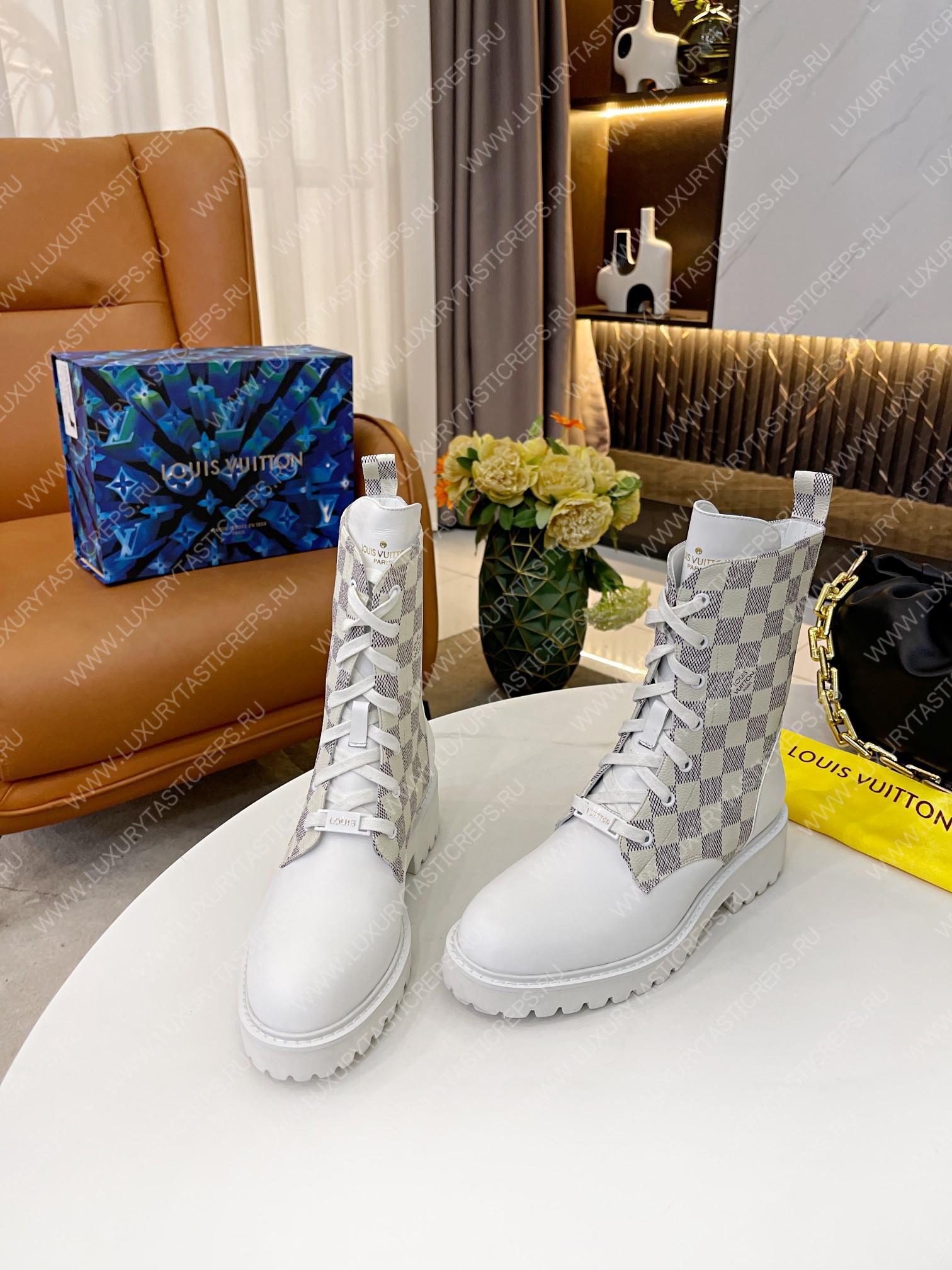 l**is V*t*n ranger ankle boots white 1a9fdj