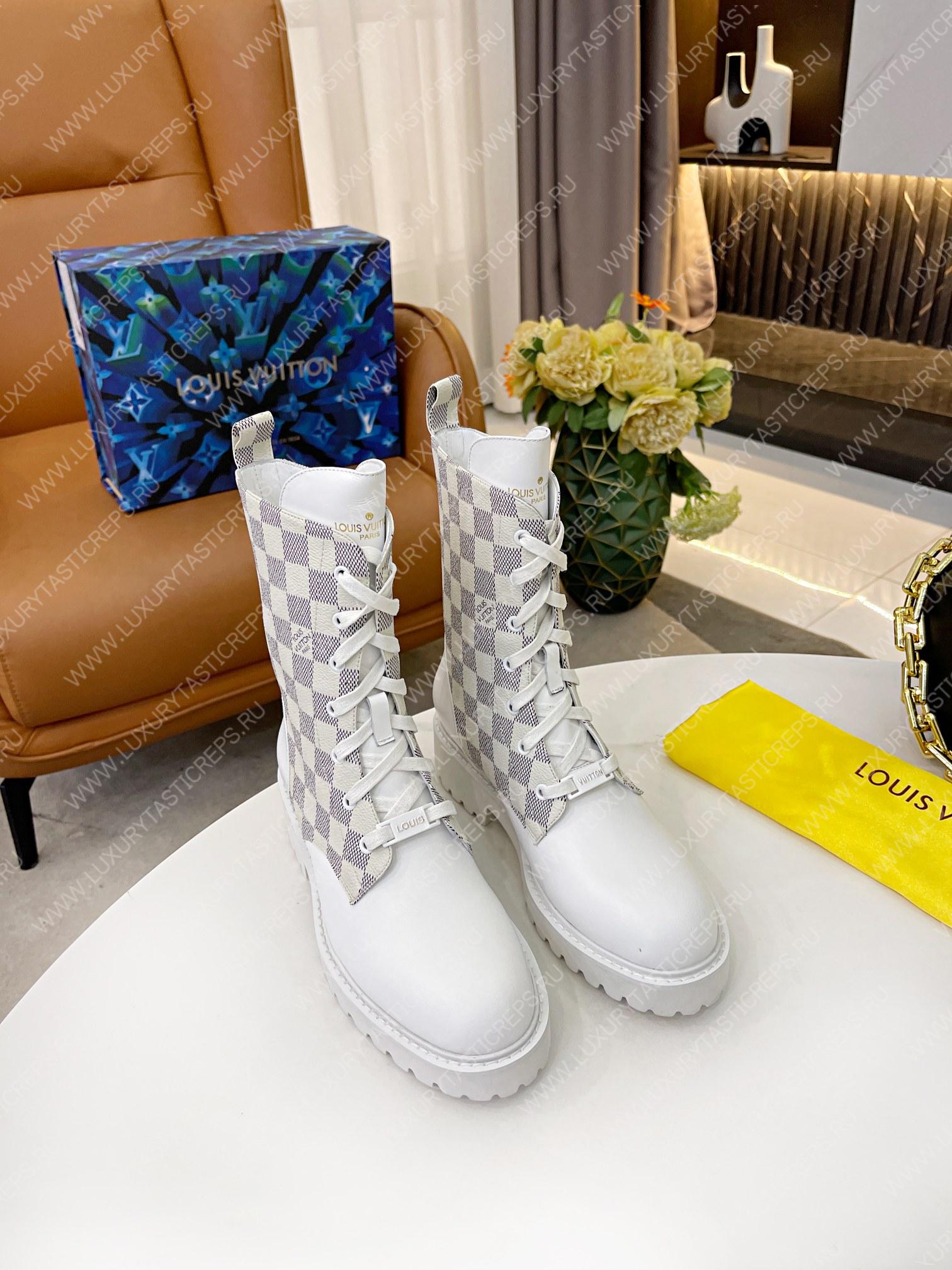 l**is V*t*n ranger ankle boots white 1a9fdj