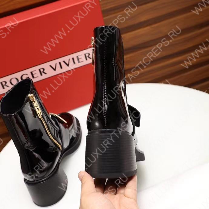 ROGER VIVIER VIV’ RANGERS METAL BUCKLE ANKLE BOOTS BLACK RVW59829350D1PB999
