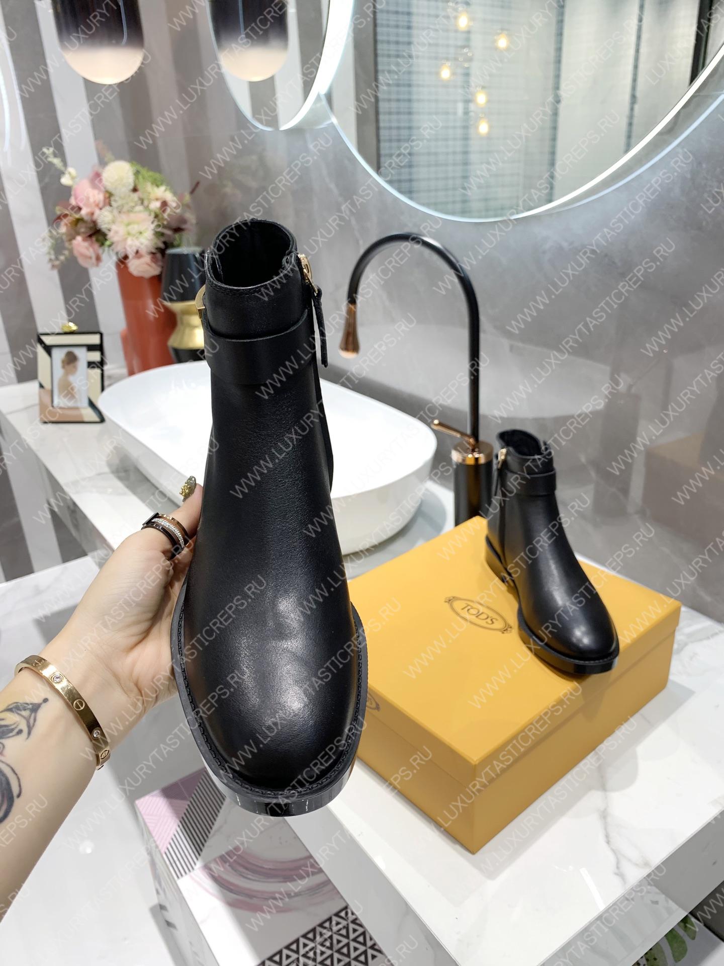 TOD’S ANKLE BOOTS BLACK XXW60C0DD50GOCB999