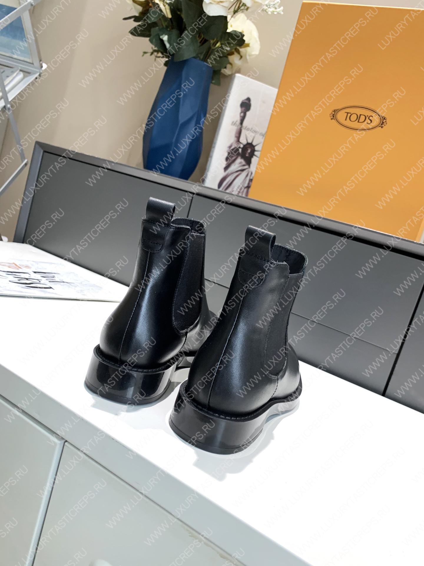 TOD’S ANKLE BOOTS IN LEATHER BLACK XXM62C00P20OLWB999