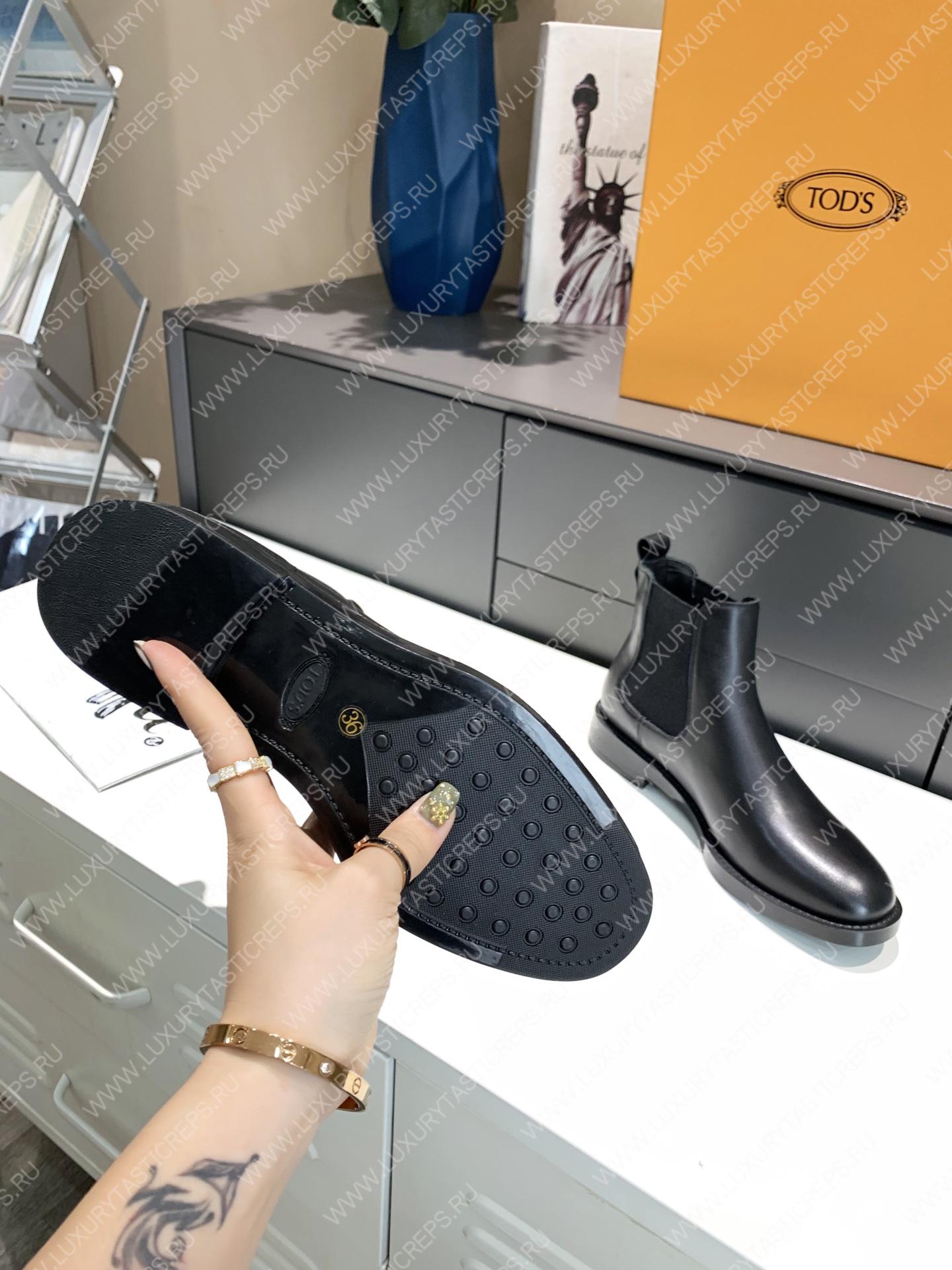 TOD’S ANKLE BOOTS IN LEATHER BLACK XXM62C00P20OLWB999