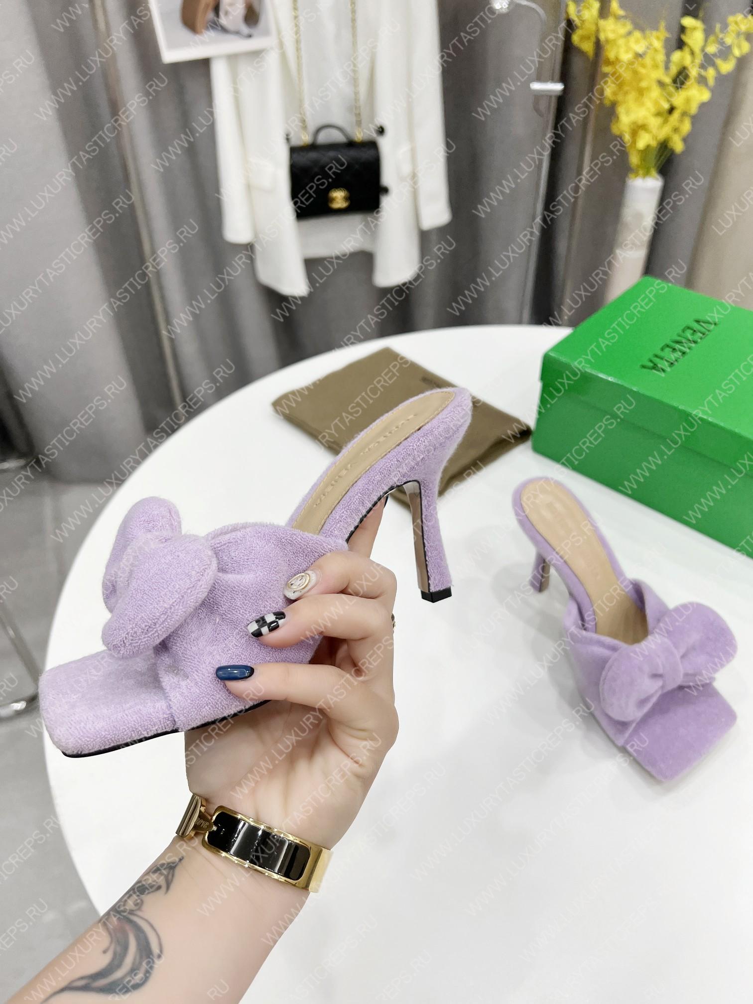 bo*te*ga Ve*ne*ta bow detailed heeled slides wisteria 690025v