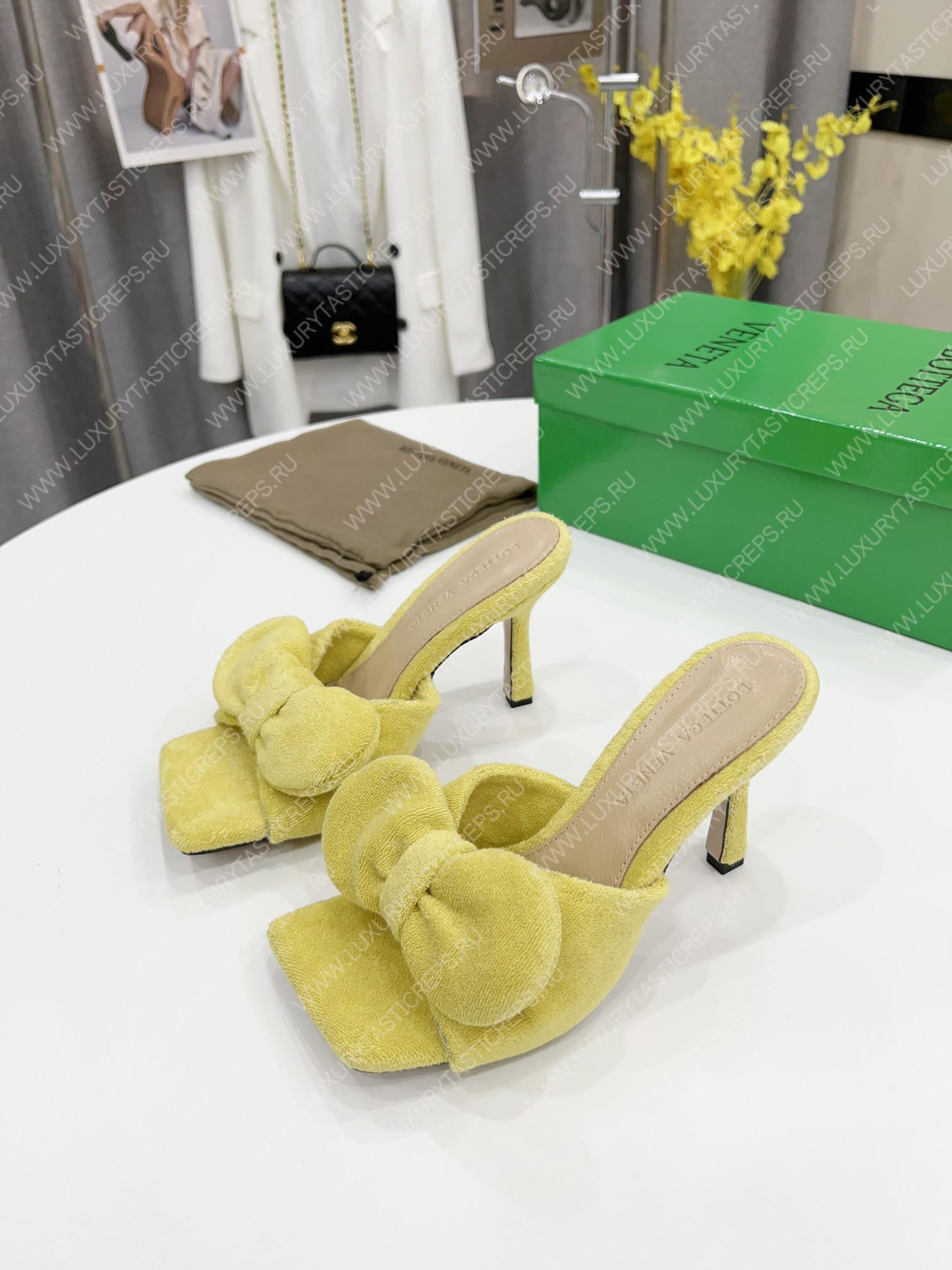 bo*te*ga Ve*ne*ta bow detailed heeled slides lime yellow 690025v