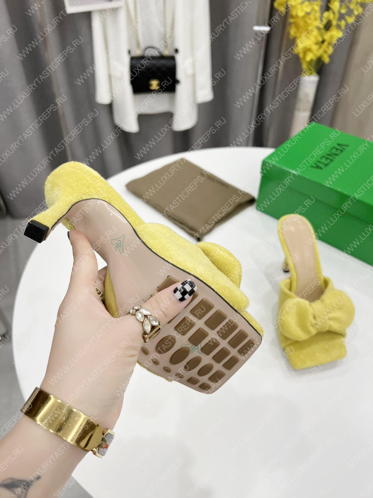 bo*te*ga Ve*ne*ta bow detailed heeled slides lime yellow 690025v