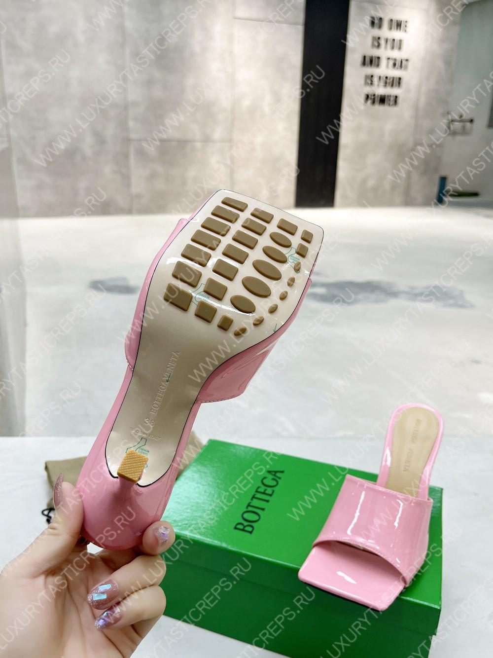 bo*te*ga Ve*ne*ta strech mule pink 610538v