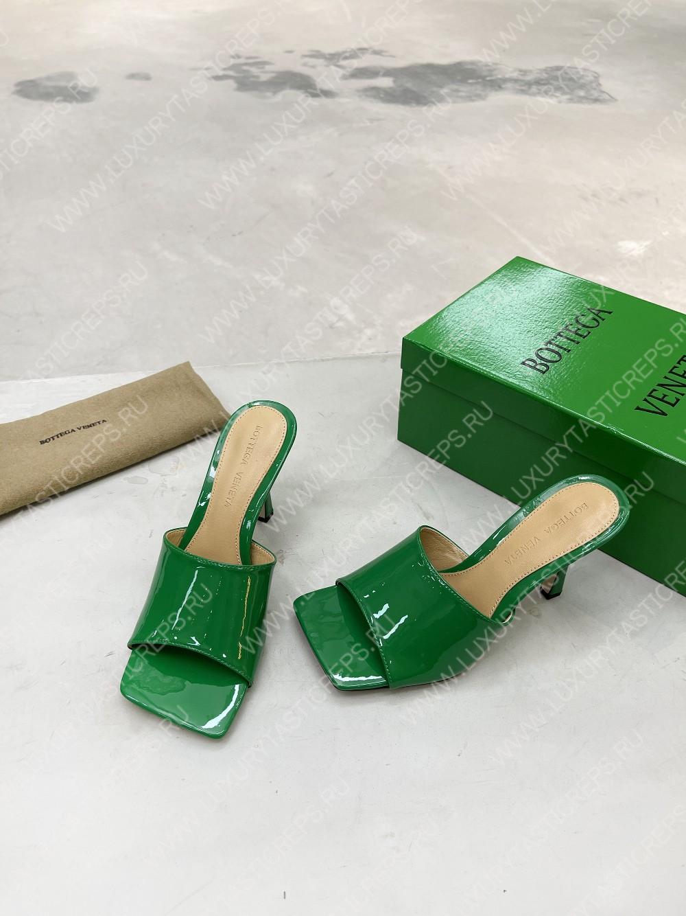 bo*te*ga Ve*ne*ta strech mule green 610538v