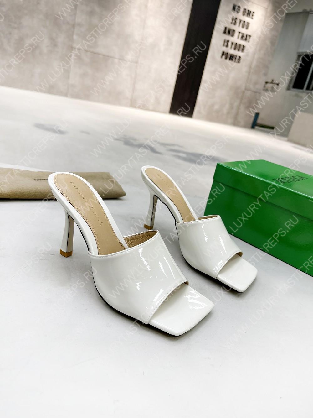 bo*te*ga Ve*ne*ta strech mule white 610538v