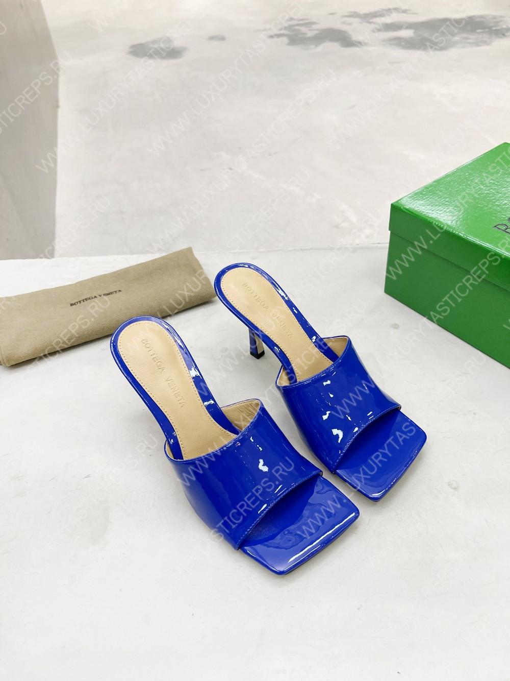 bo*te*ga Ve*ne*ta strech mule blue 610538v