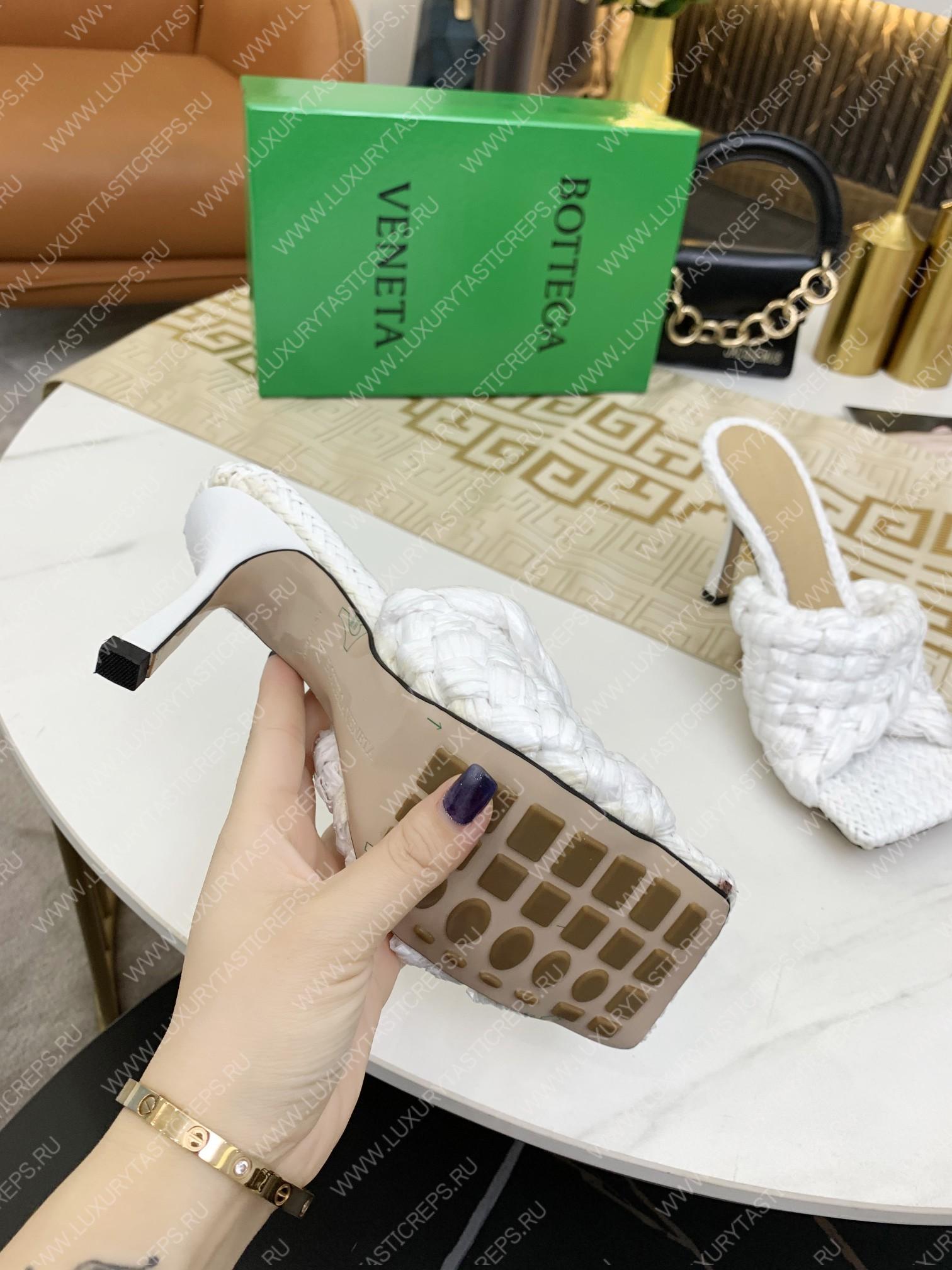 bo*te*ga Ve*ne*ta dot wave mules white 708882v