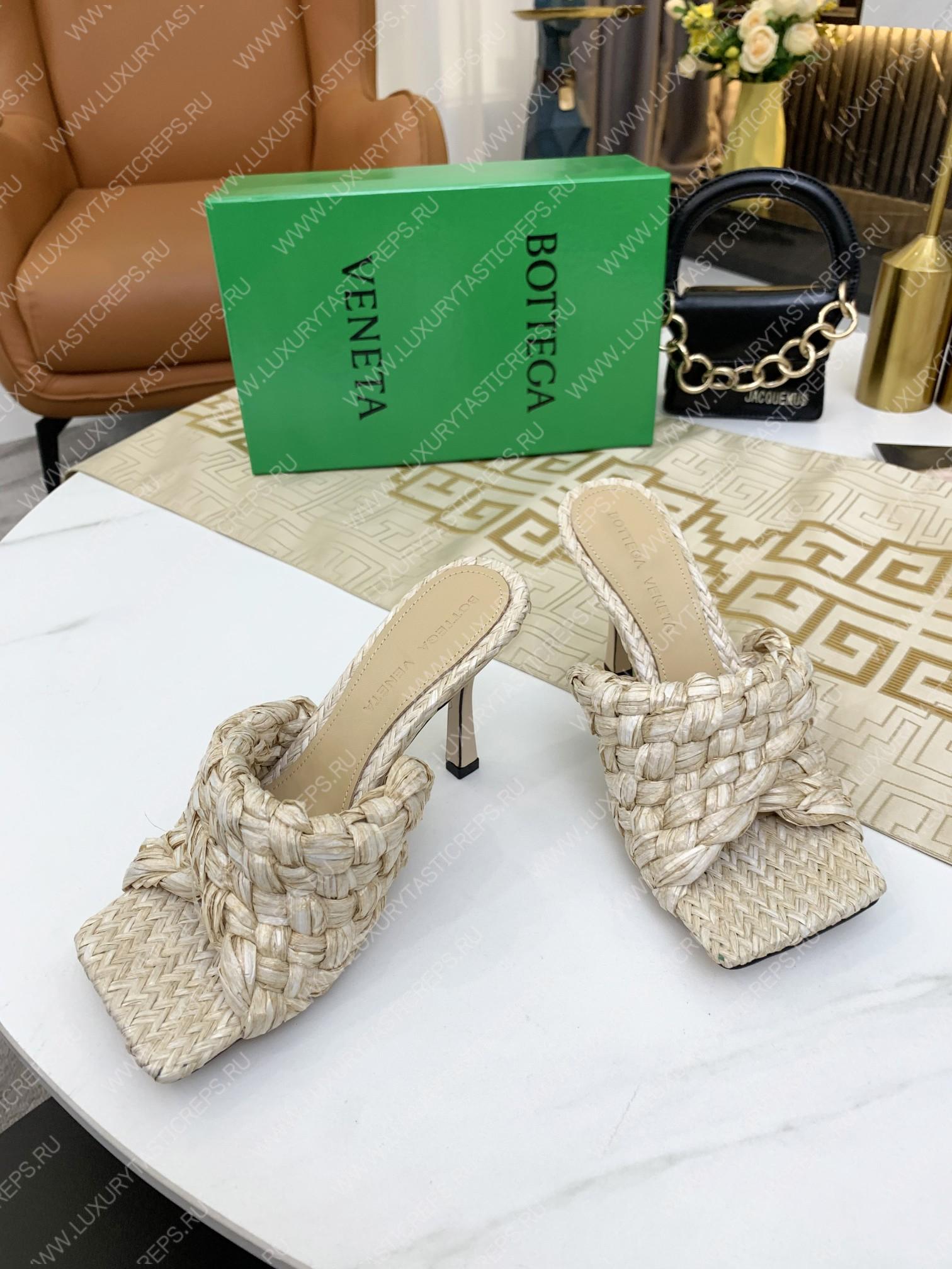 bo*te*ga Ve*ne*ta dot wave mules beige 708882v