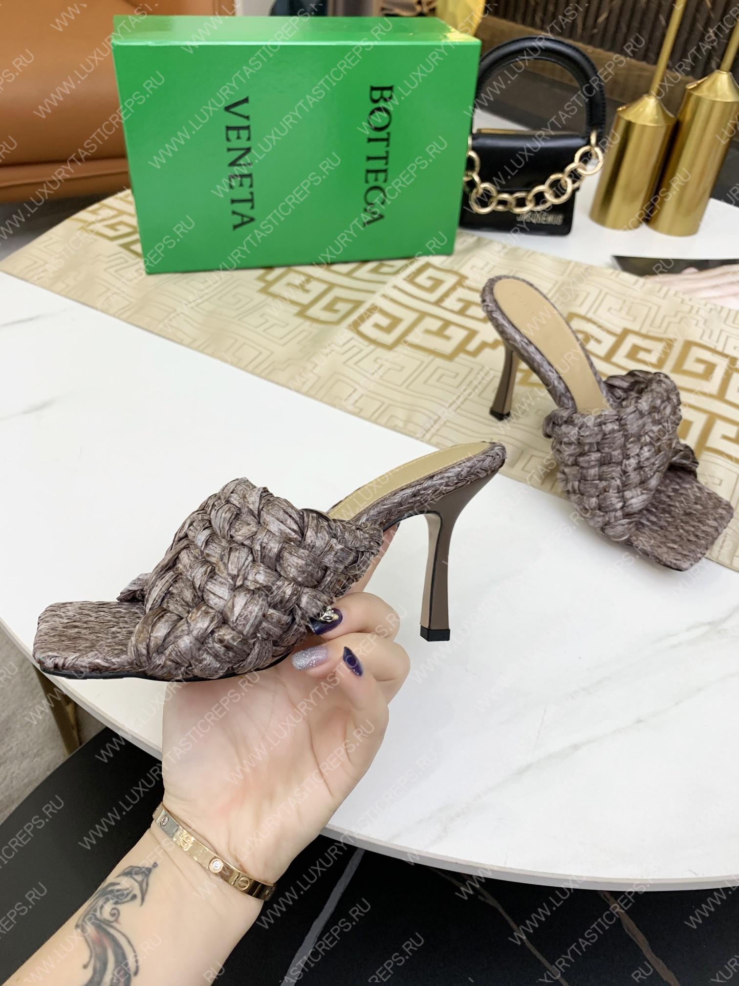 bo*te*ga Ve*ne*ta dot wave mules brown 708882v