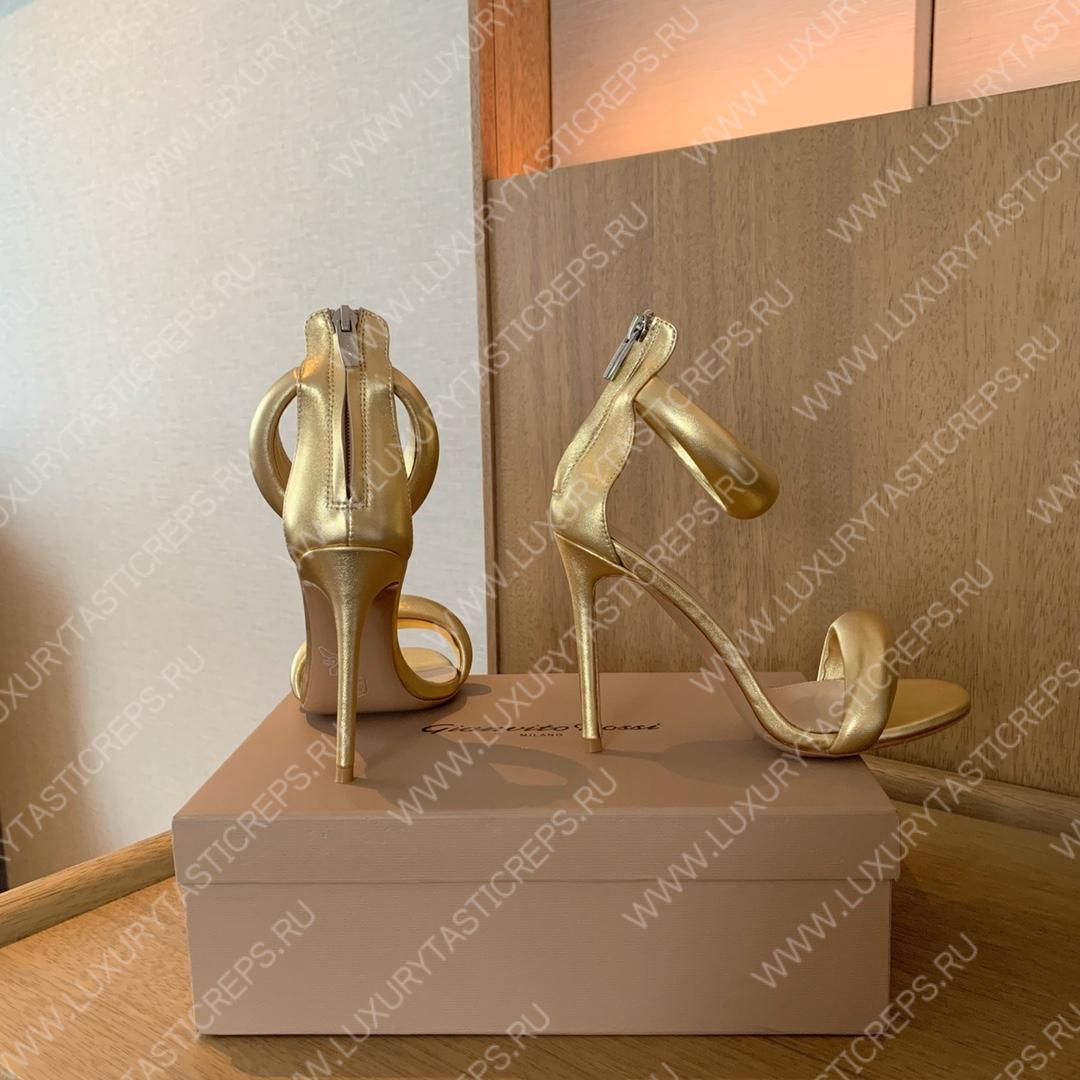 GIANVITO ROSSI BIJOUX NAPPA SANDAL GOLD G61635