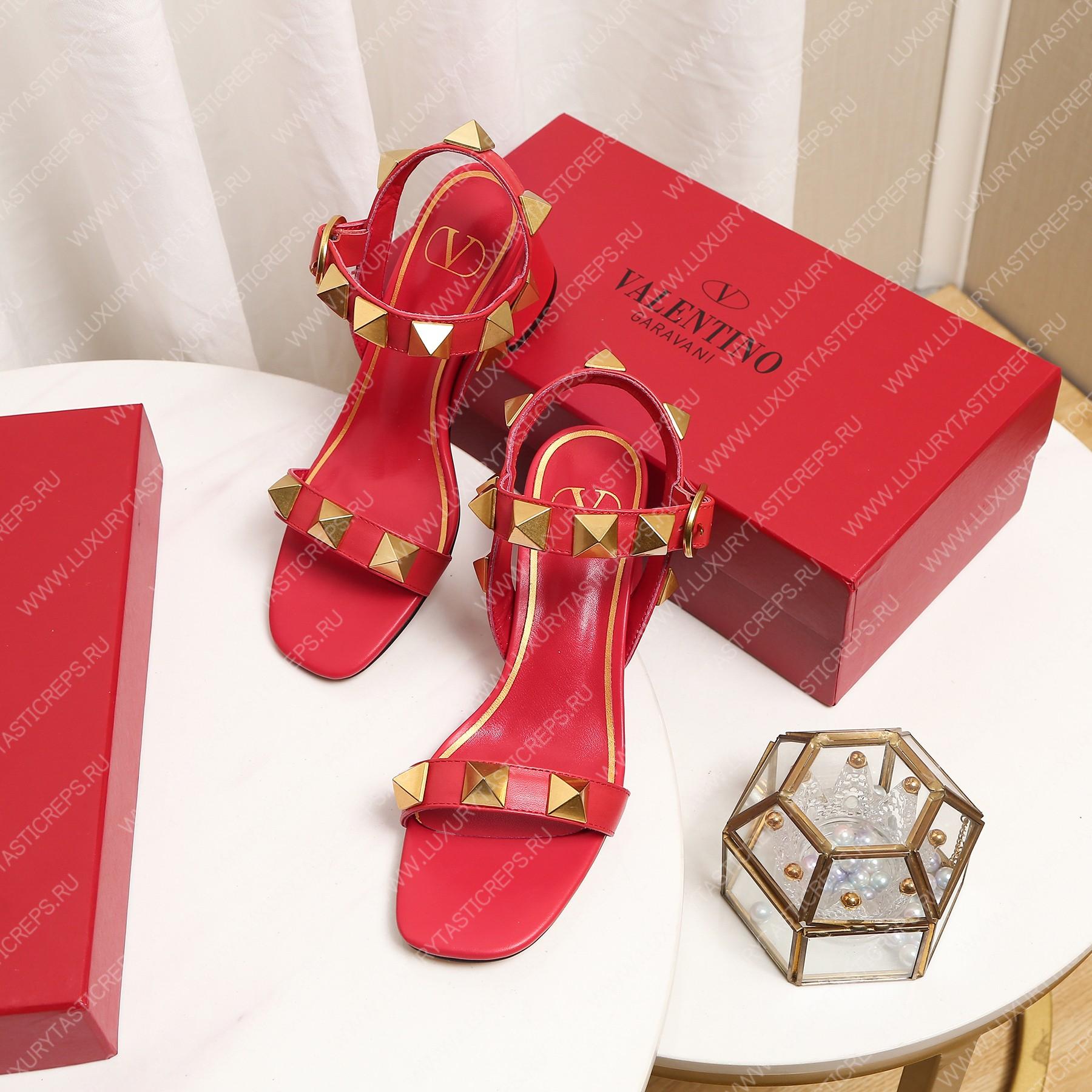 VALENTINO ROMAN STUD SANDAL ROSSO VALENTINO WW2S0CR2ZWM