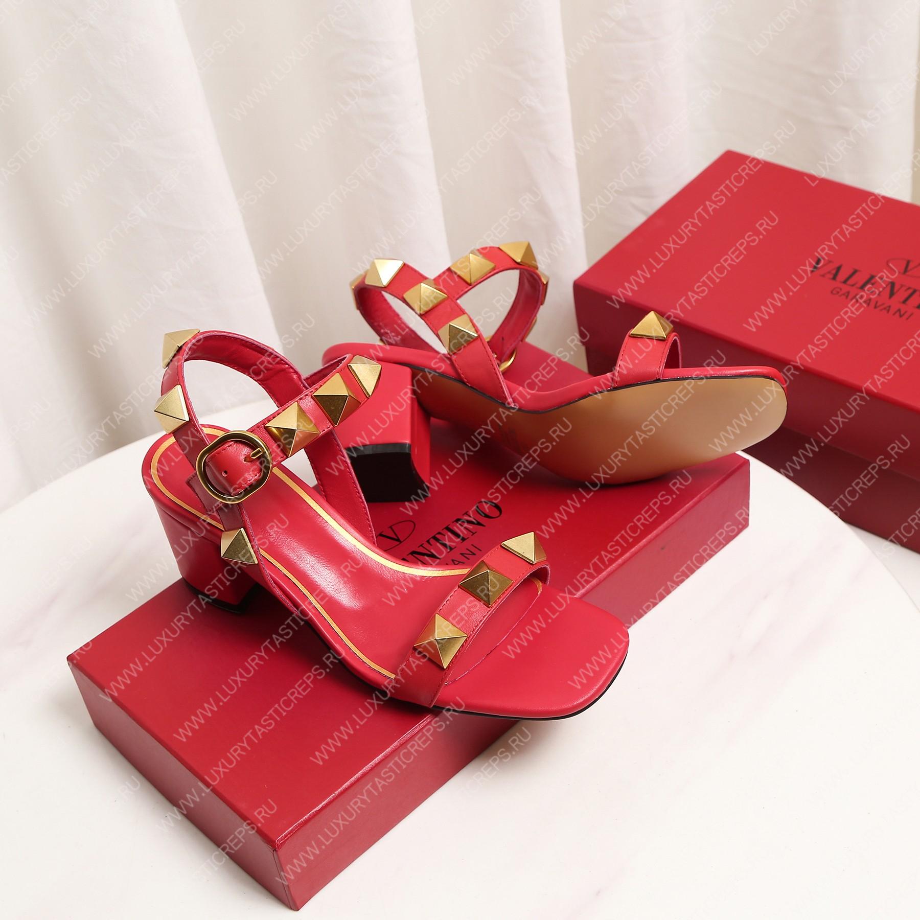VALENTINO ROMAN STUD SANDAL ROSSO VALENTINO WW2S0CR2ZWM