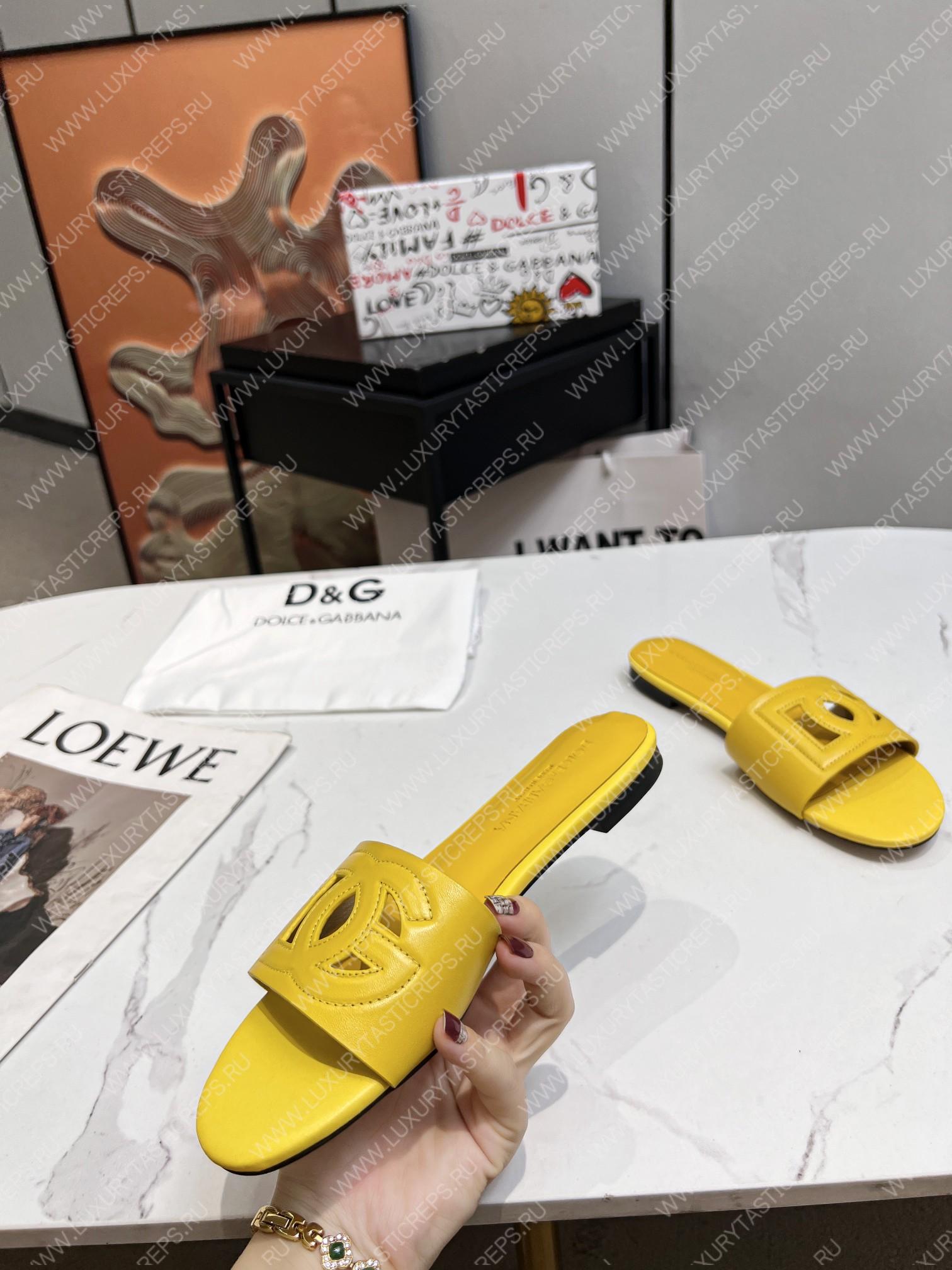 DOLCE & GABBANA CALFSKIN SLIDERS WITH DG LOGO YELLOW CQ0436AY