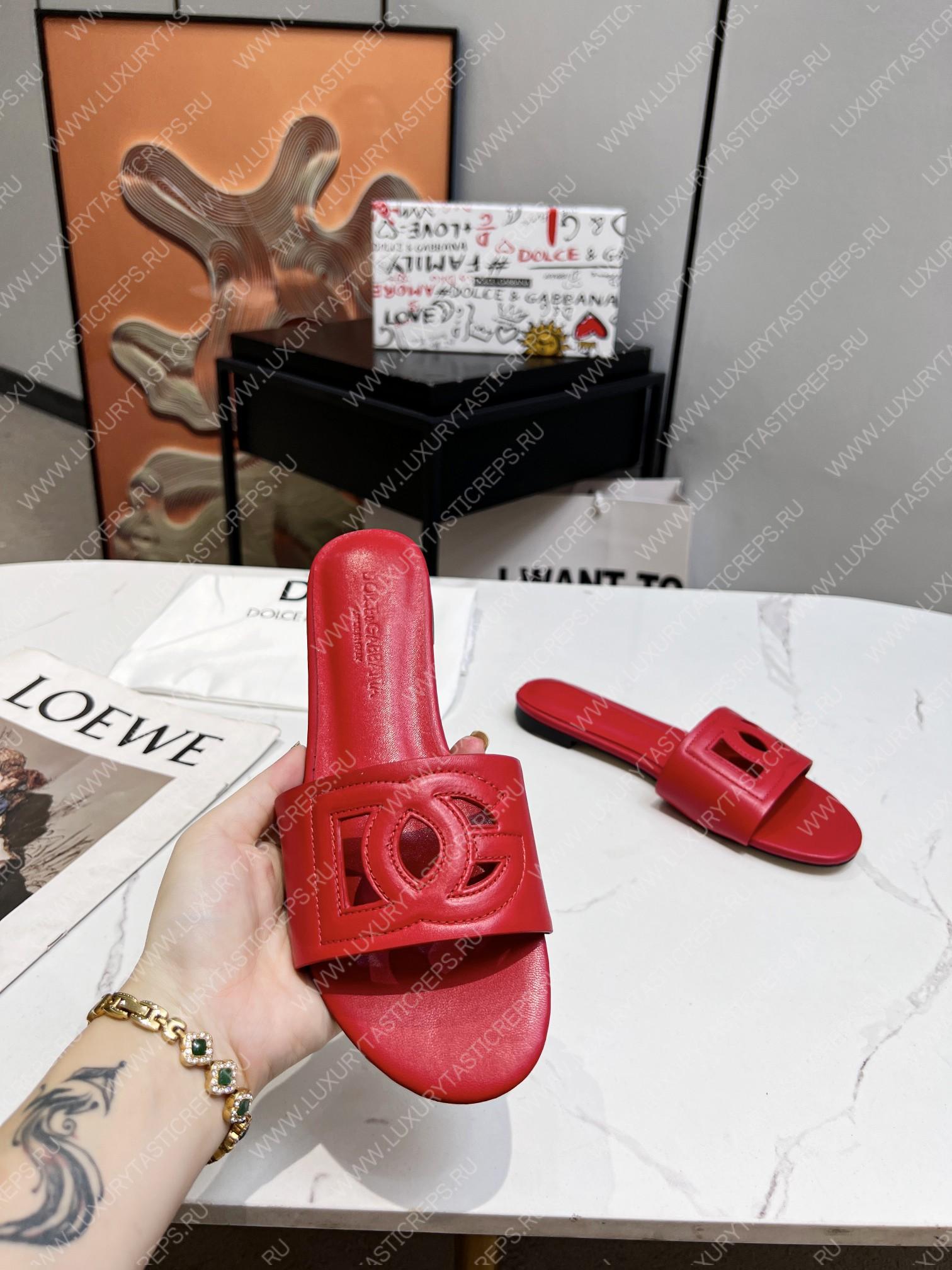 DOLCE & GABBANA CALFSKIN SLIDERS WITH DG LOGO RED CQ0436AY