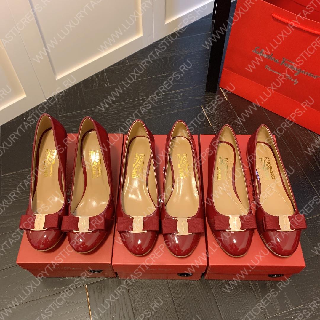 FERRAGAMO VERA BOW PUMP SHOE BURGUNDY 01B221