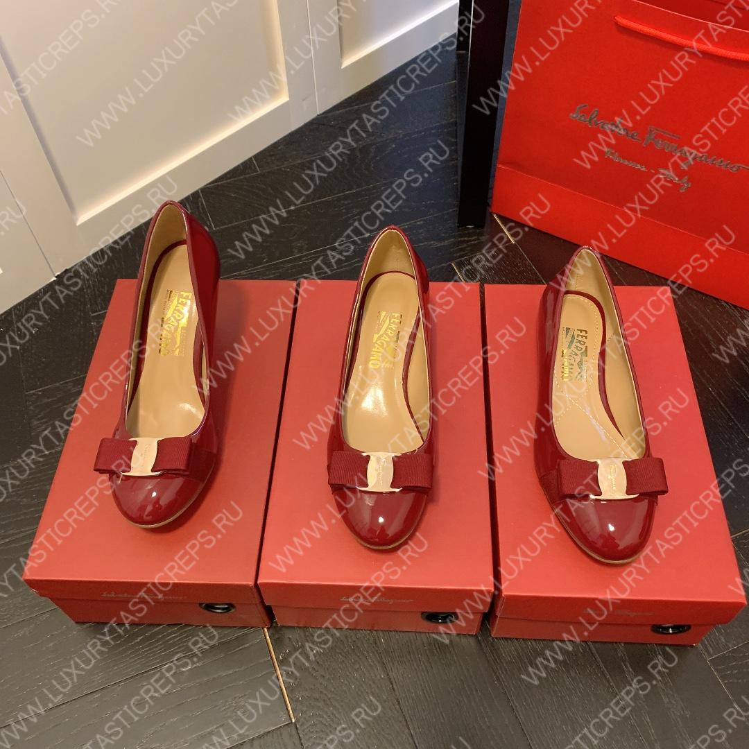 FERRAGAMO VERA BOW PUMP SHOE BURGUNDY 01B221