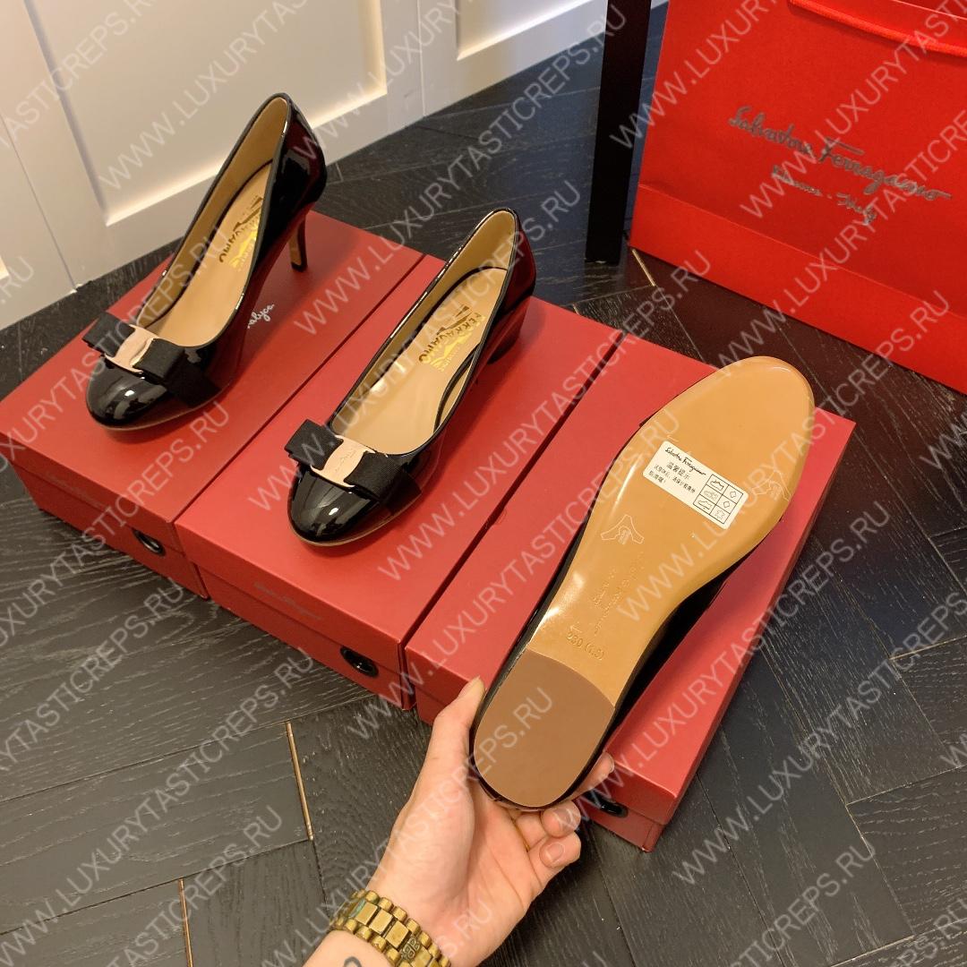 FERRAGAMO VERA BOW PUMP SHOE BLACK 01B221