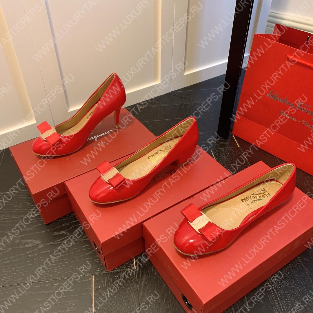 FERRAGAMO VERA BOW PUMP SHOE RED 01B221