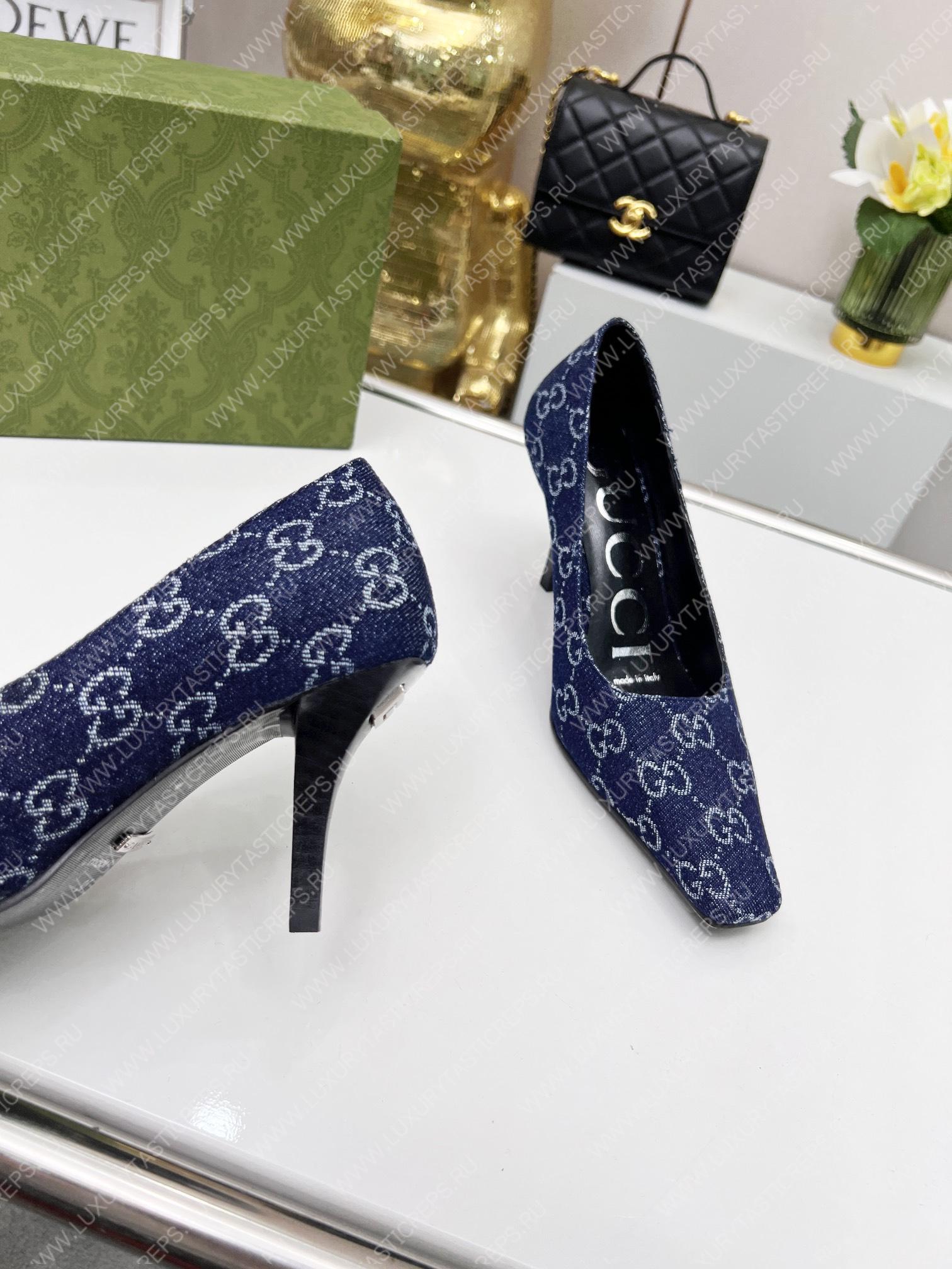 G*u*i women high heel pump dark blue 723430