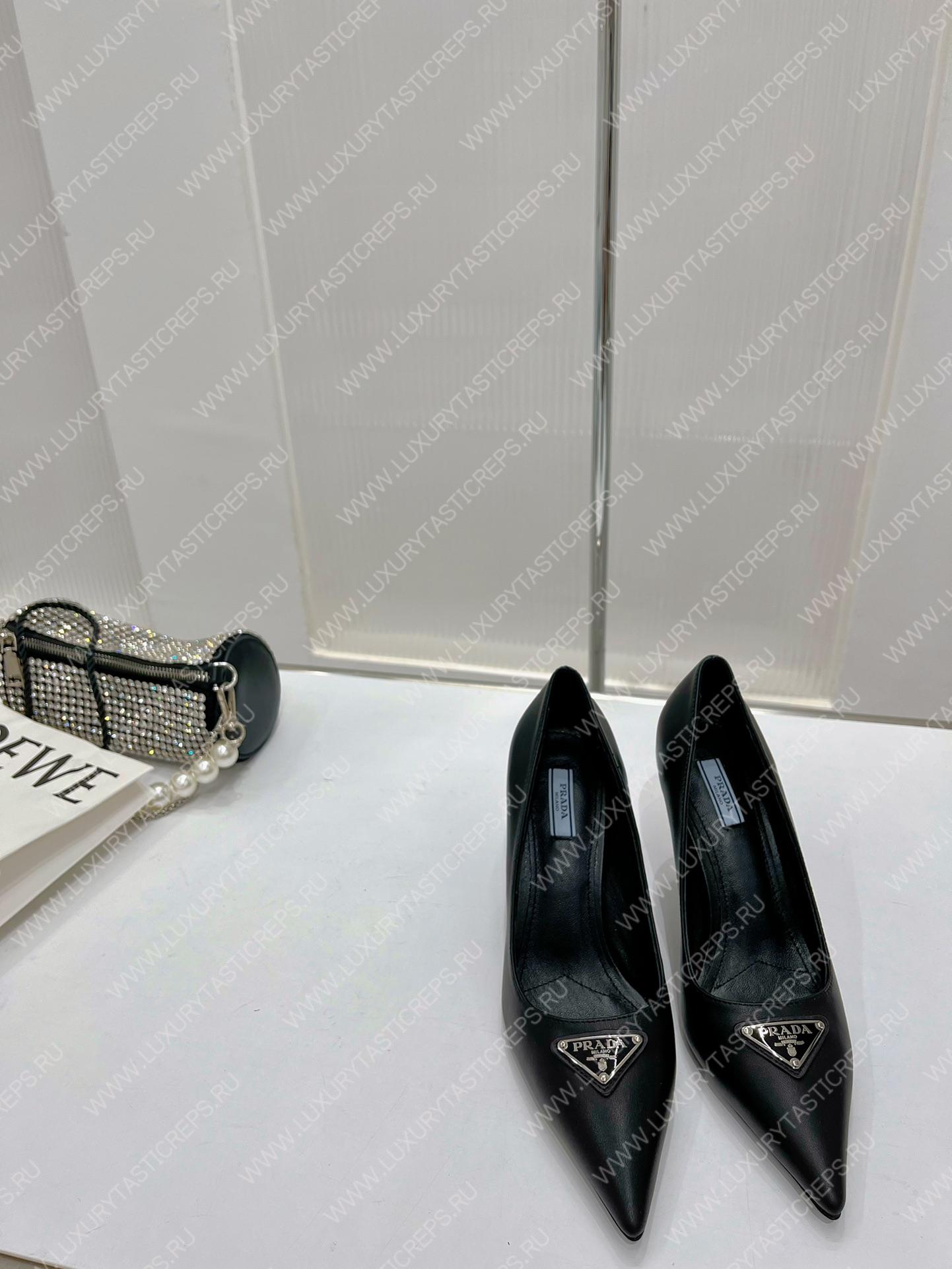 Pra*a brushed leather pumps black 1i001n