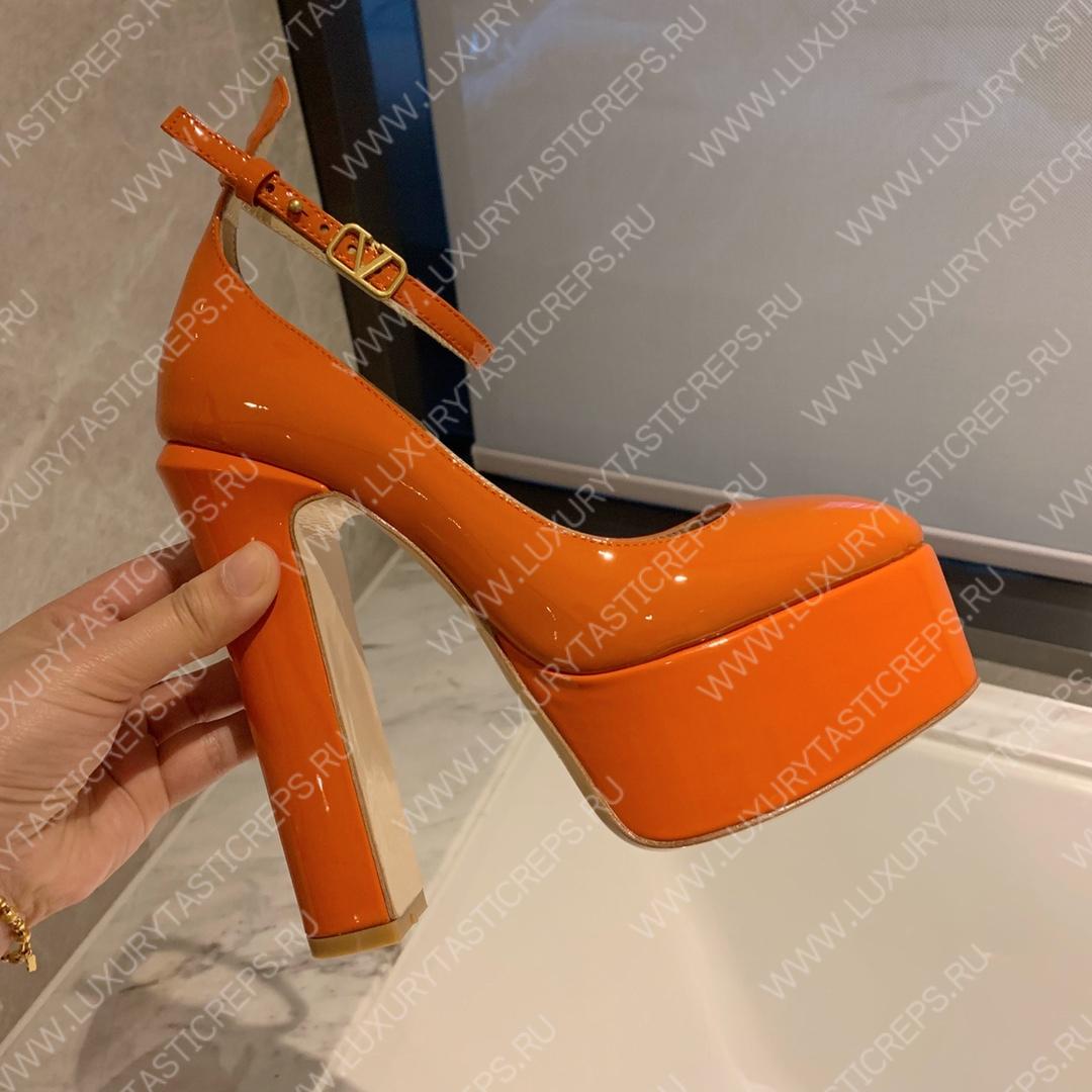 VALENTINO TAN-GO PLATFORM PUMP ORANGE WS0DQ3VNE_0NO