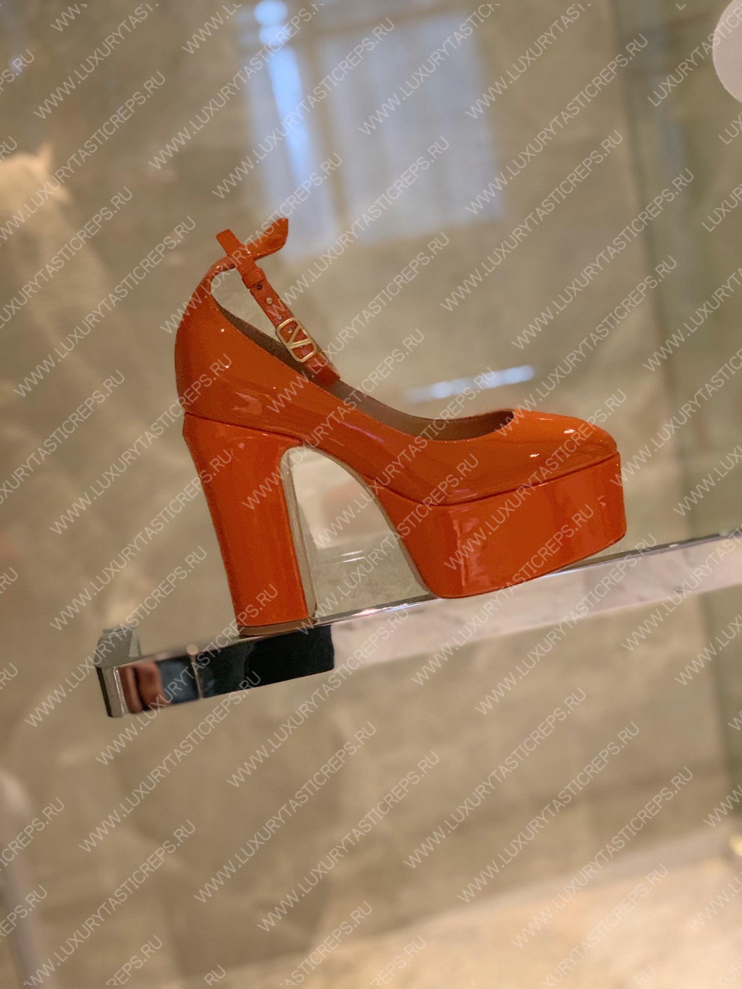 VALENTINO TAN-GO PLATFORM PUMP ORANGE WS0DQ3VNE_0NO