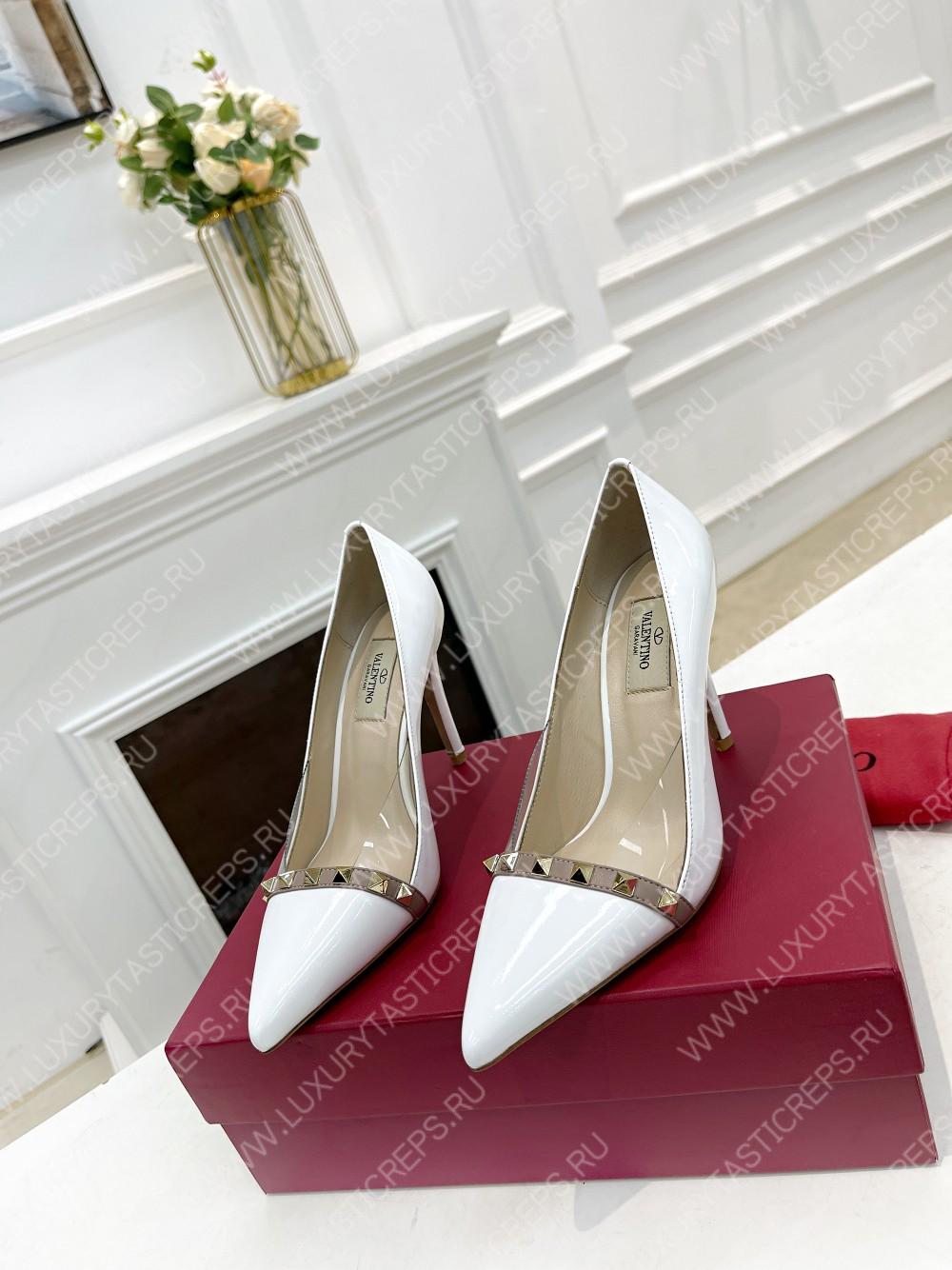 VALENTINO V BUCKLE PUMPS WHITE 1W2S0FH8LAFGF9