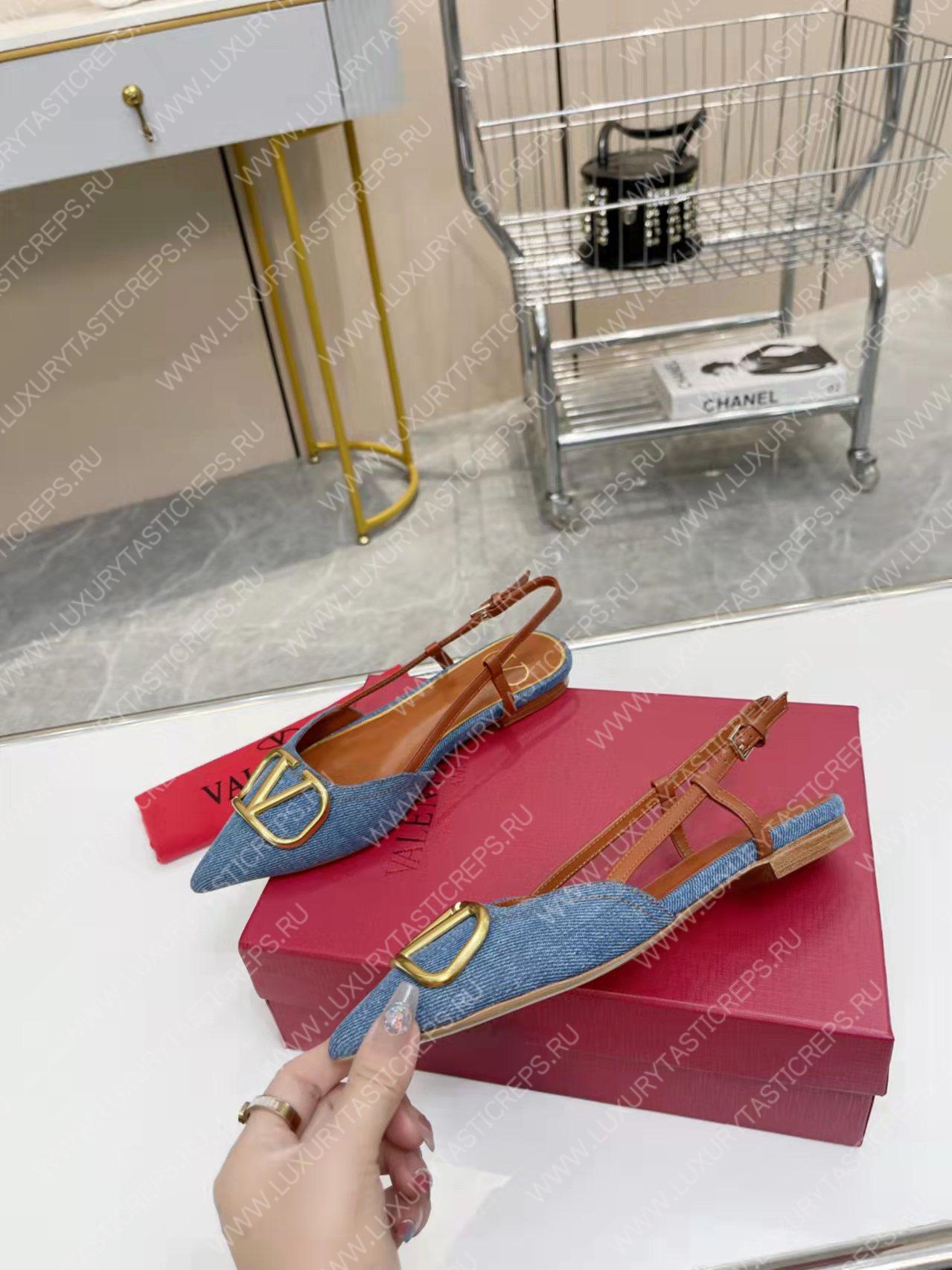 VALENTINO VLOGO SIGNATURE SLINGBACK FLAT PUMP BLUE 2W2S0Q70DSH0NO