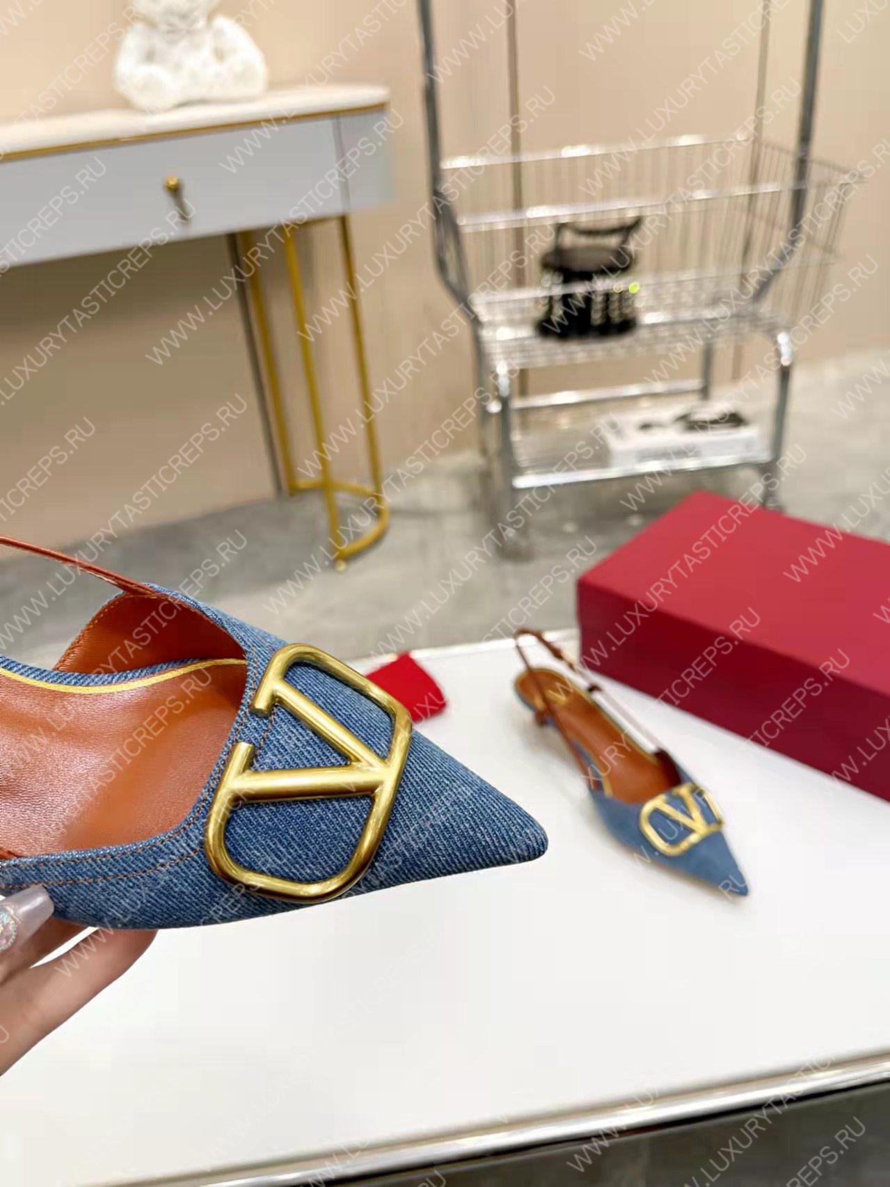 VALENTINO VLOGO SIGNATURE SLINGBACK PUMP BLUE 2W2S0Q70DSH0NO