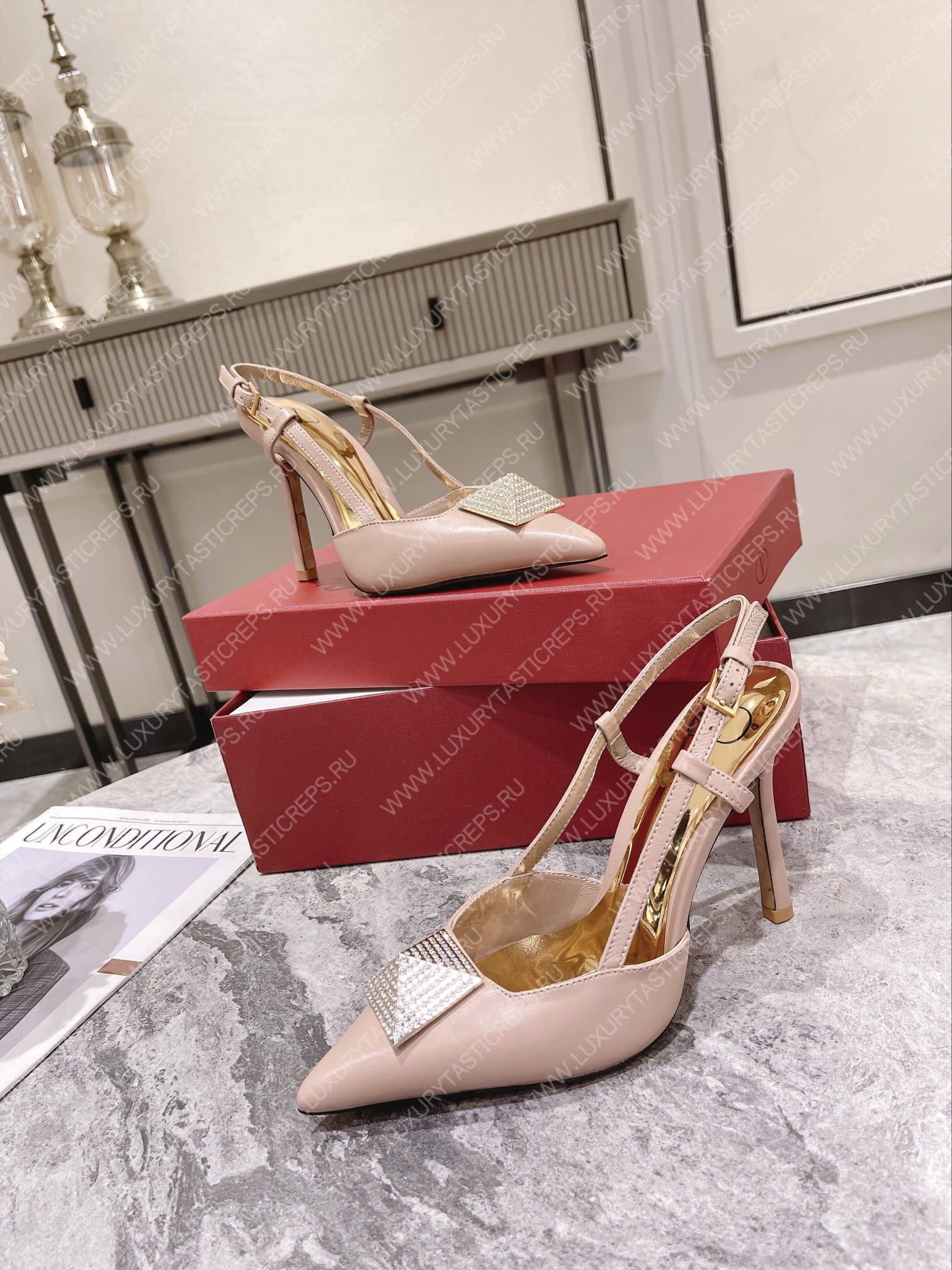 VALENTINO ONE STUD PUMP WITH CRYSTALS ROSE CANNELLE WS0R01TMK