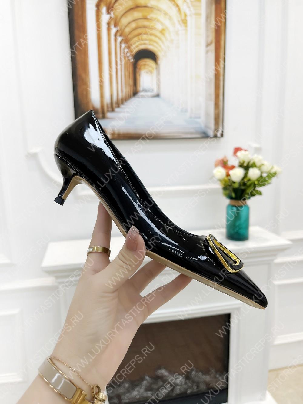 VALENTINO V BUCKLE PUMPS BLACK 1W2S0FH8LAFGF9